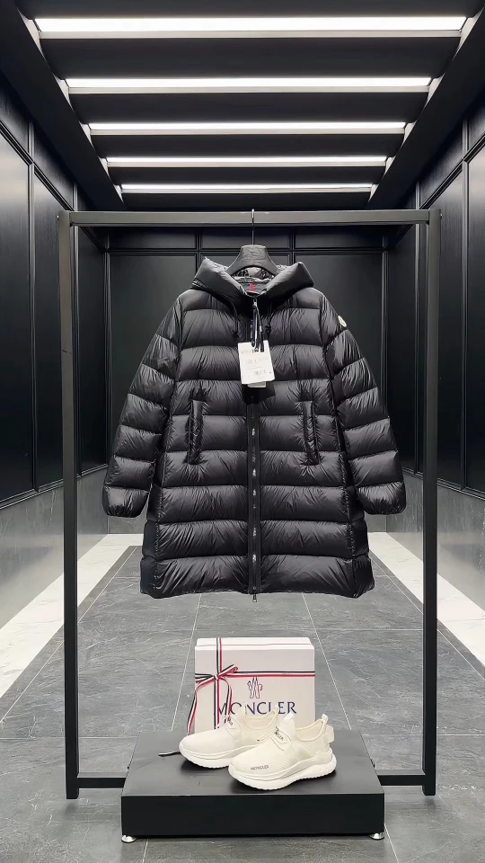 Moncler Down Jackets — a170ef5d