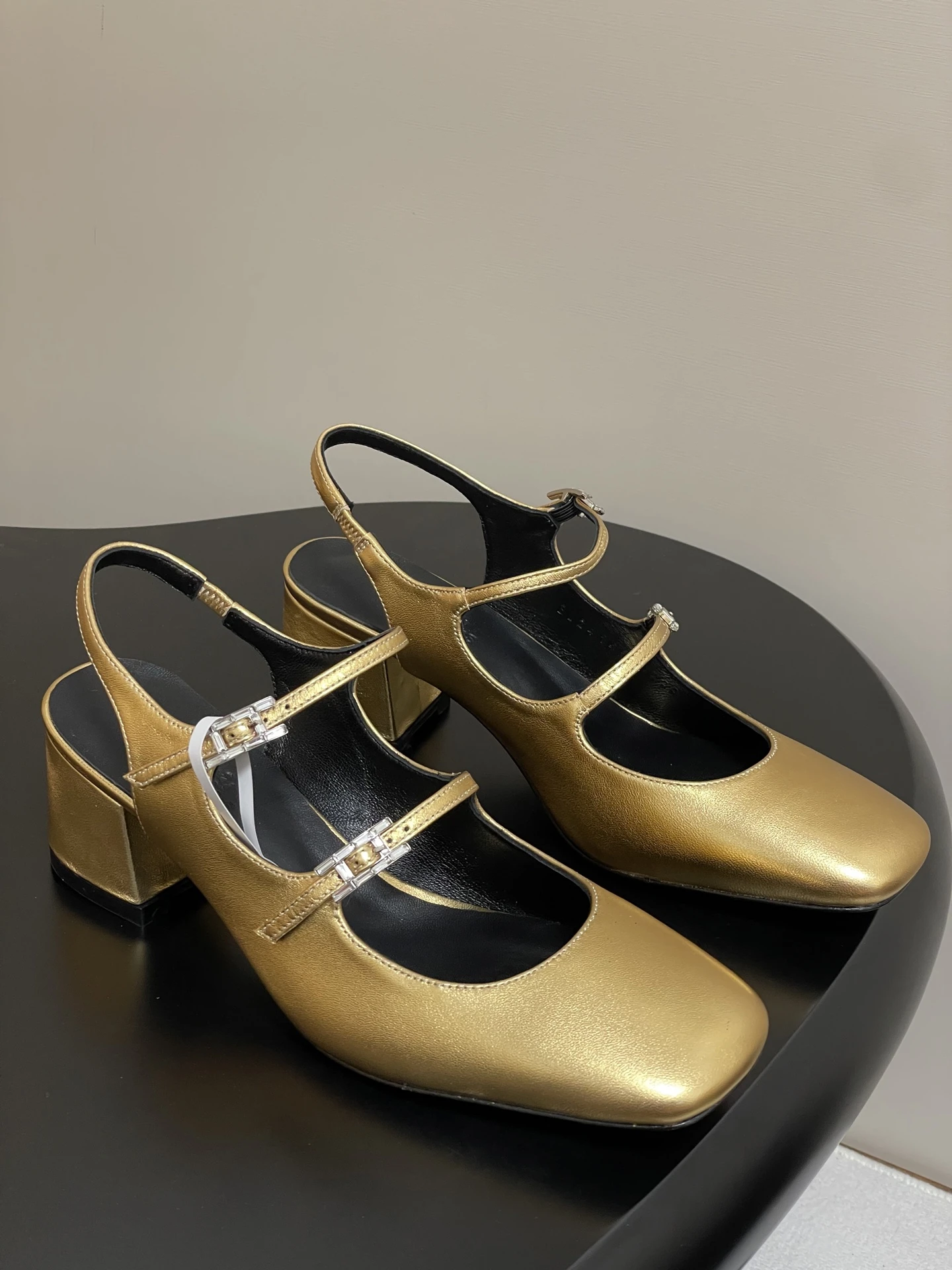 Hermès Sandals — be07906b
