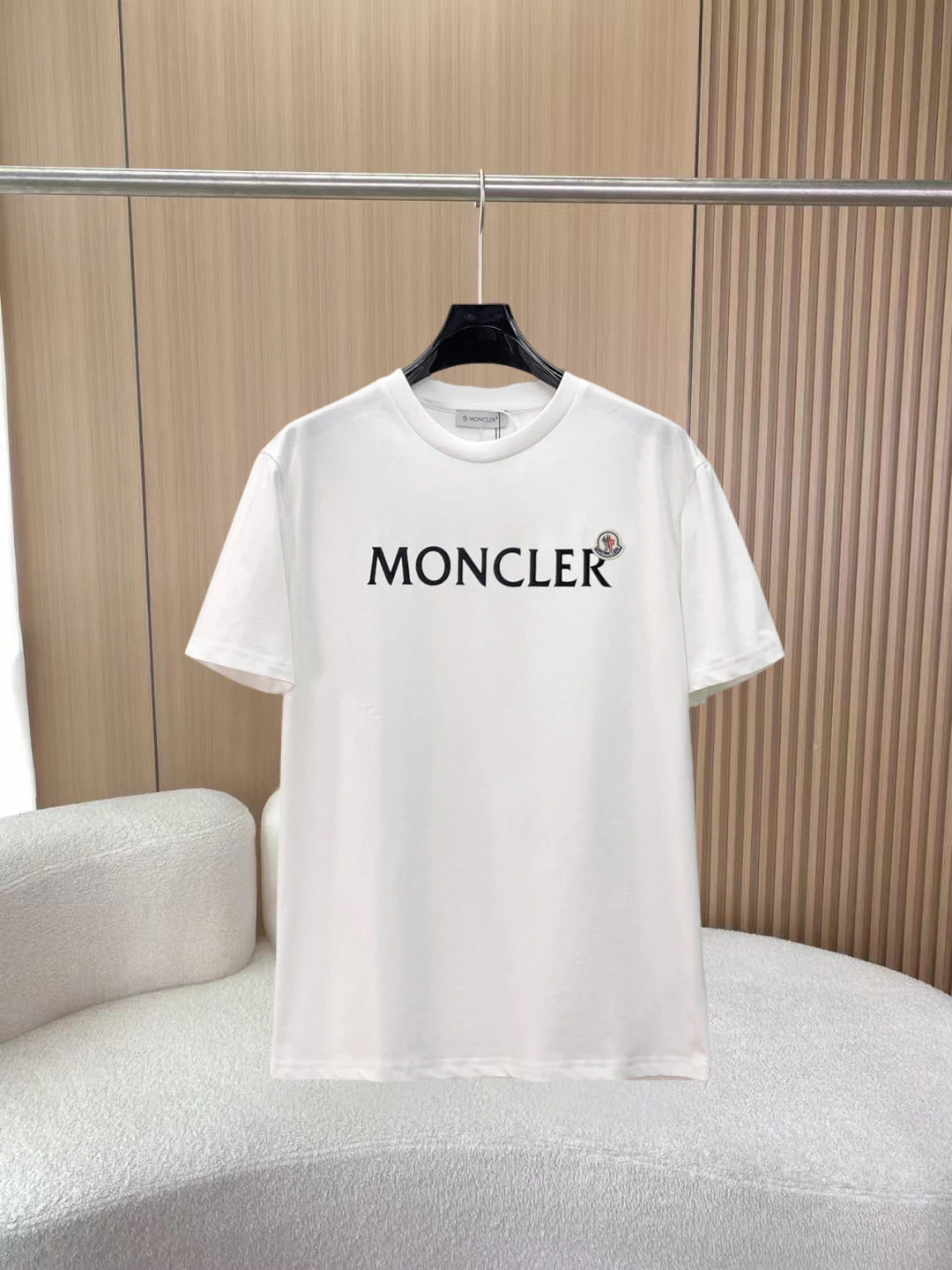 Moncler T-Shirt — 72259a19