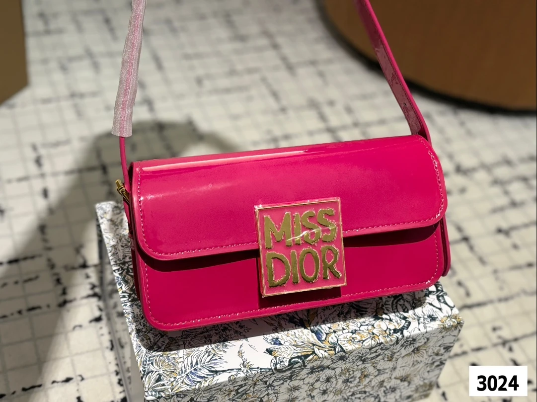 Dior Bag — 78d5f088