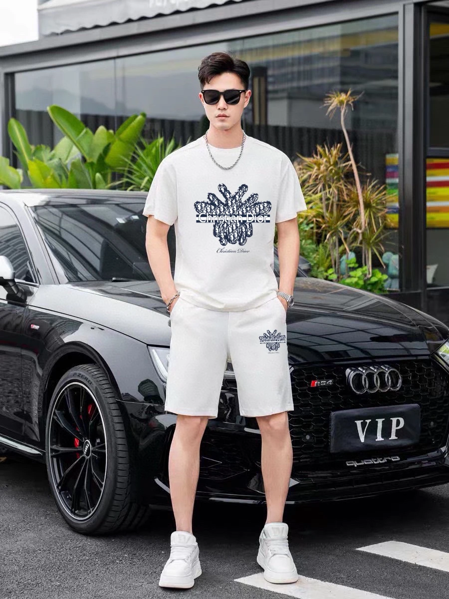Dior T-Shirt — 560eff20