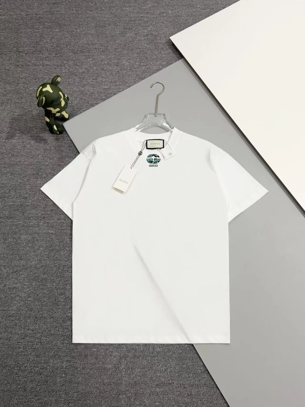 Gucci T-Shirt — 00dc3f4a