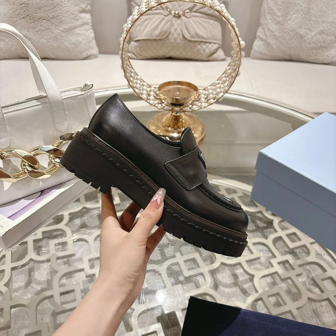 Prada Loafers — bfea2bbf
