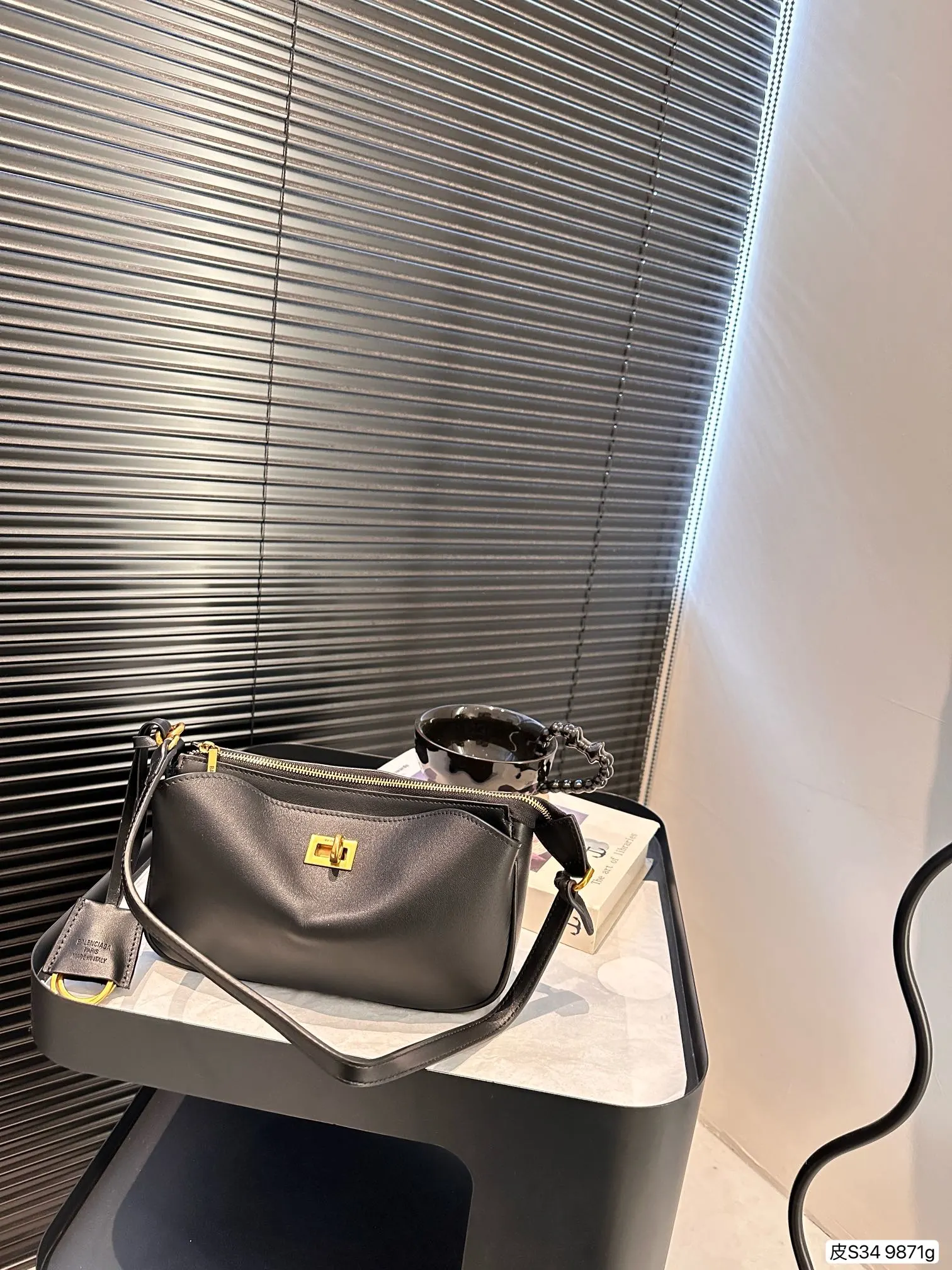 Balenciaga Travel Bags — d58732aa