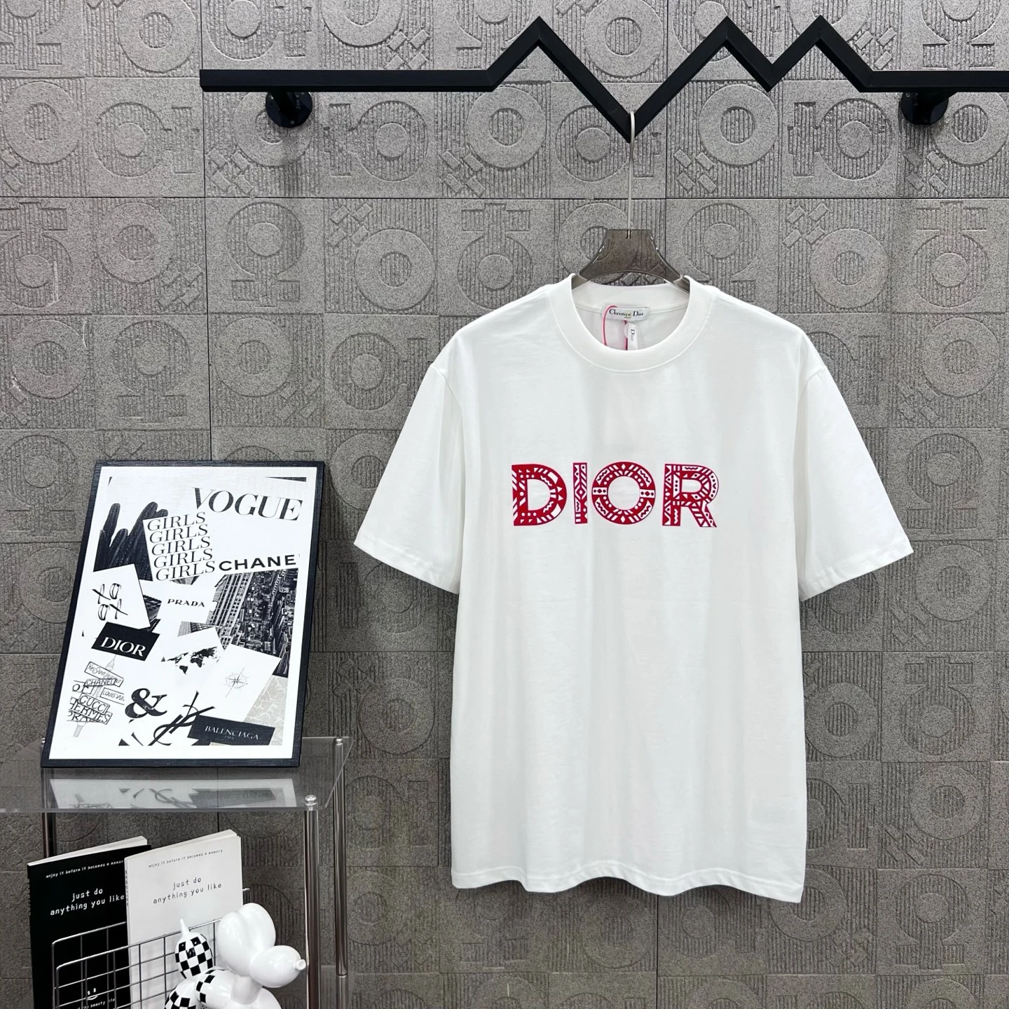 Dior T-Shirt — 81842913