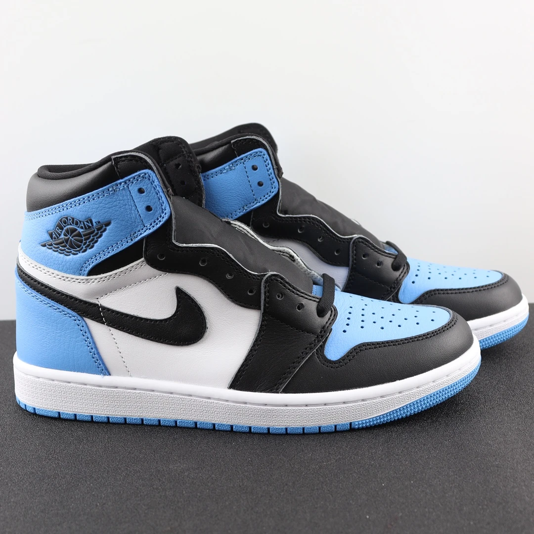 Nike Shoes — b72be79e