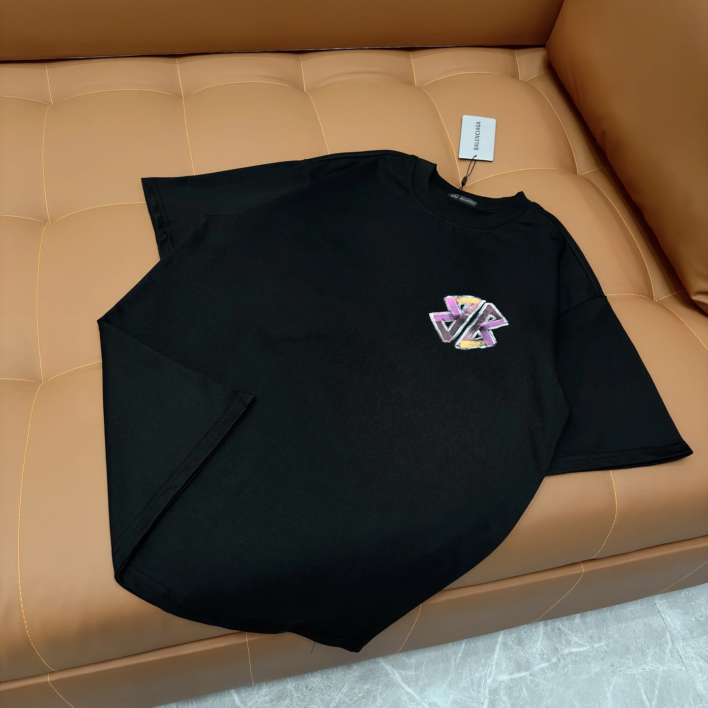 Balenciaga T-Shirt — f1d37421