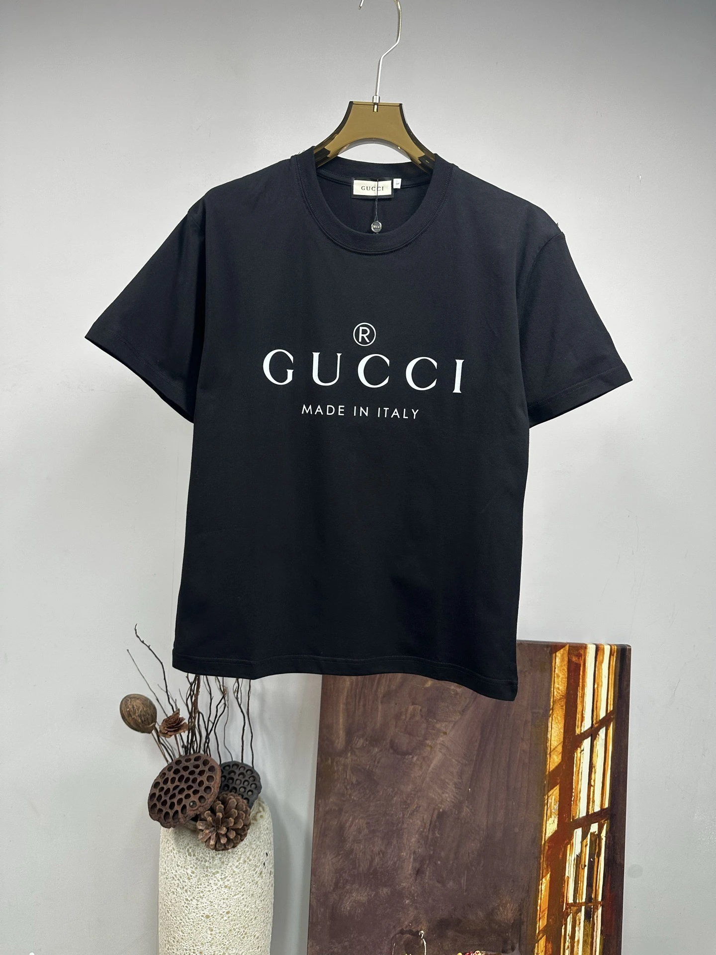 Gucci T-Shirt — 37310f4a