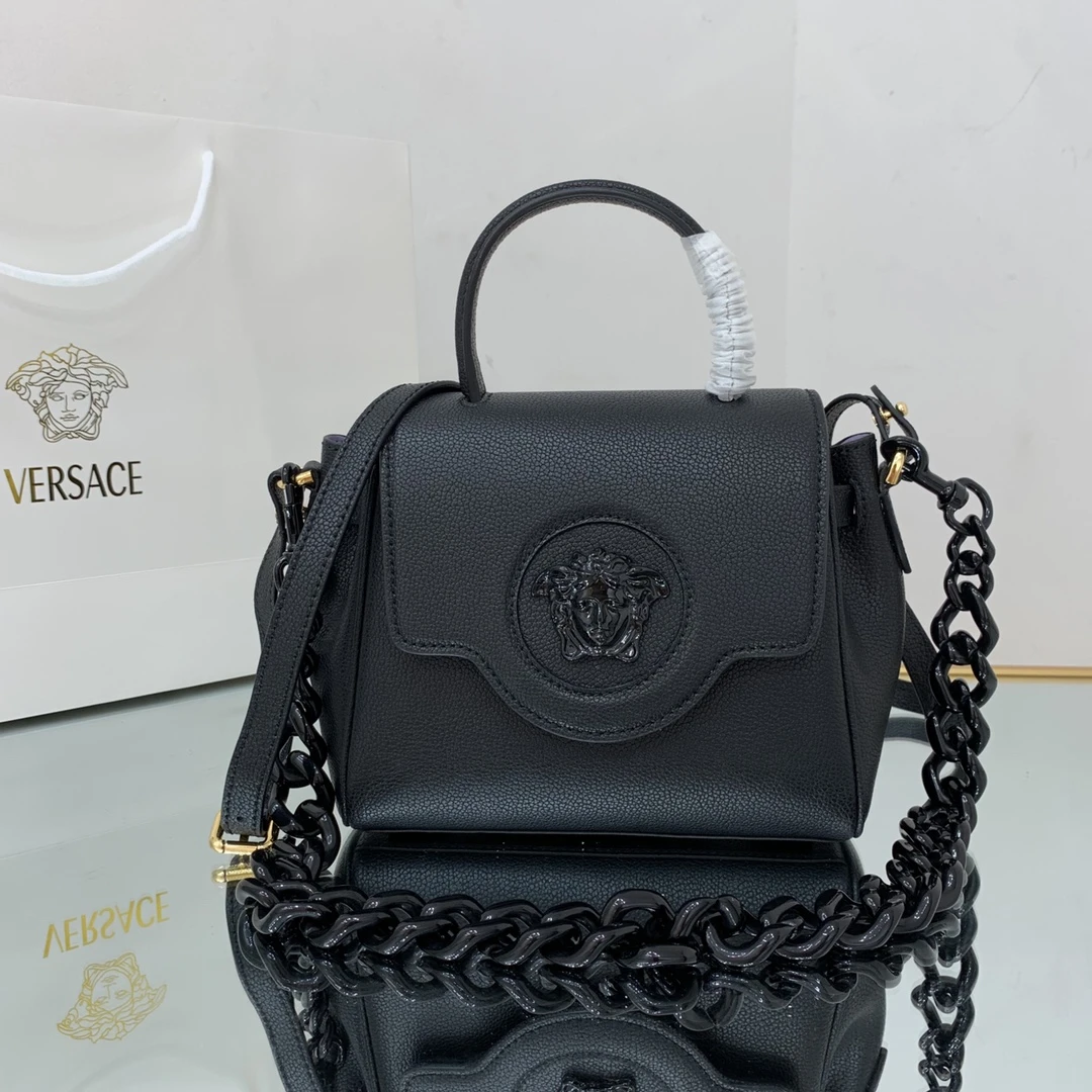 Versace Bag — 24e409ed