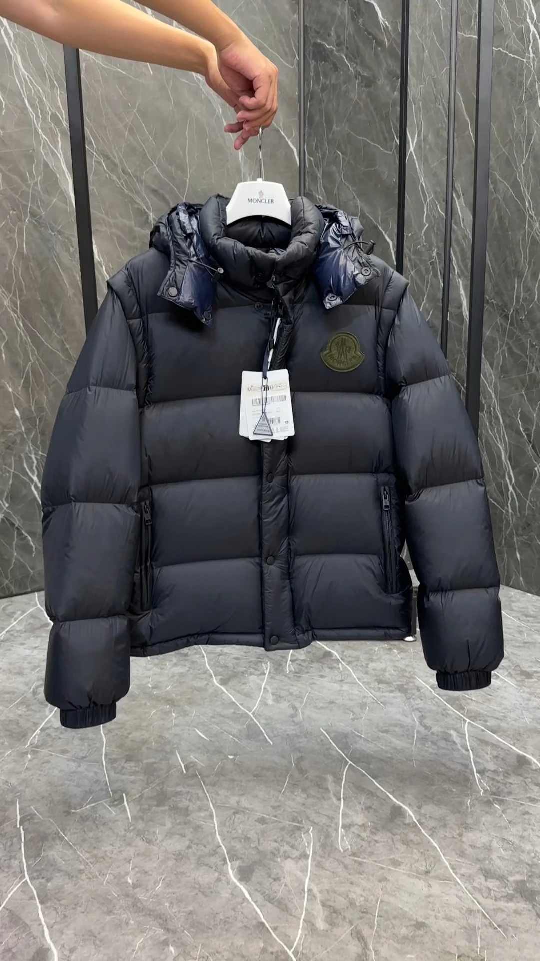 Moncler Down Jacket — 539edd26
