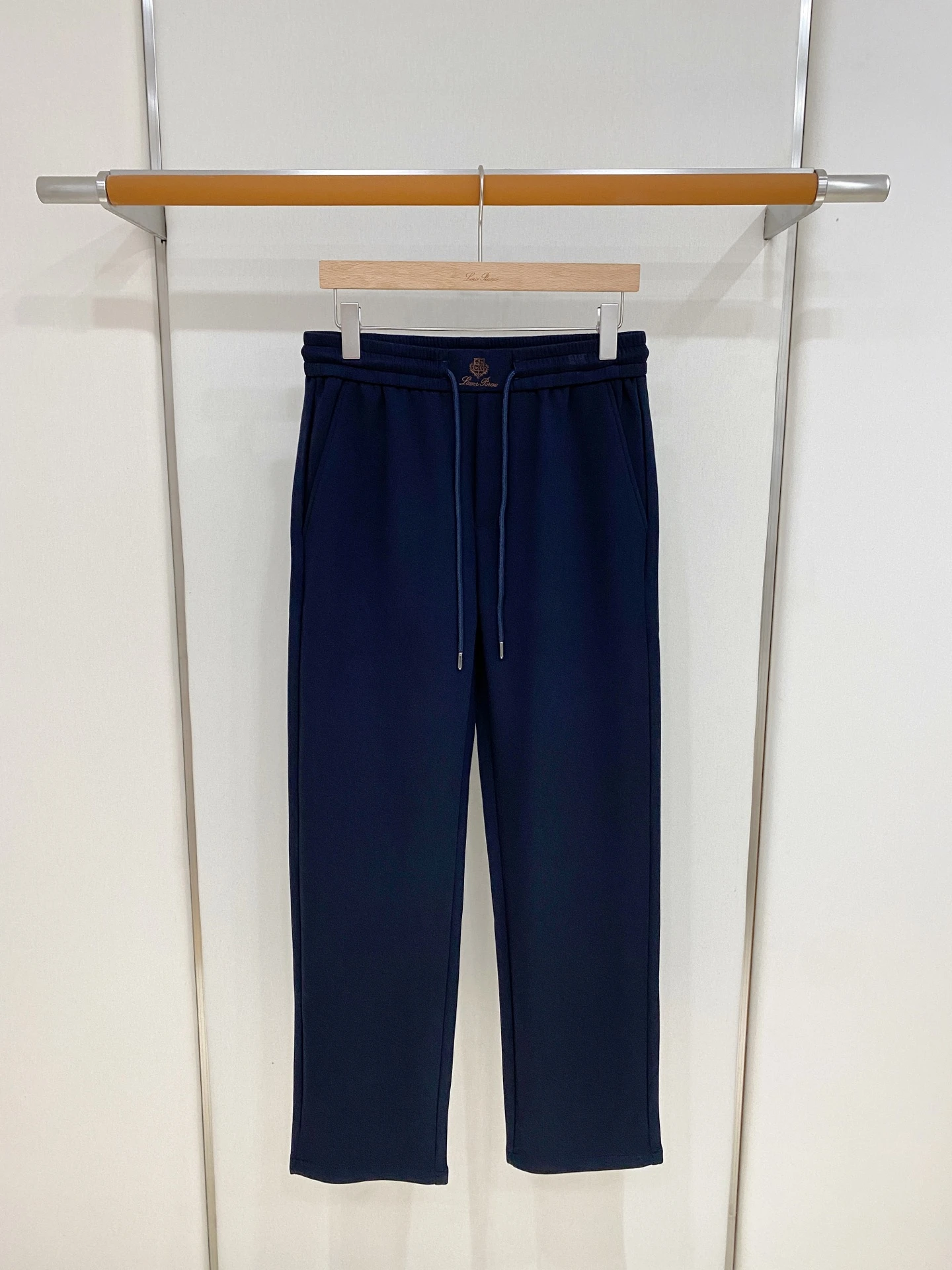 Loro Piana Clothing — 61107f3d