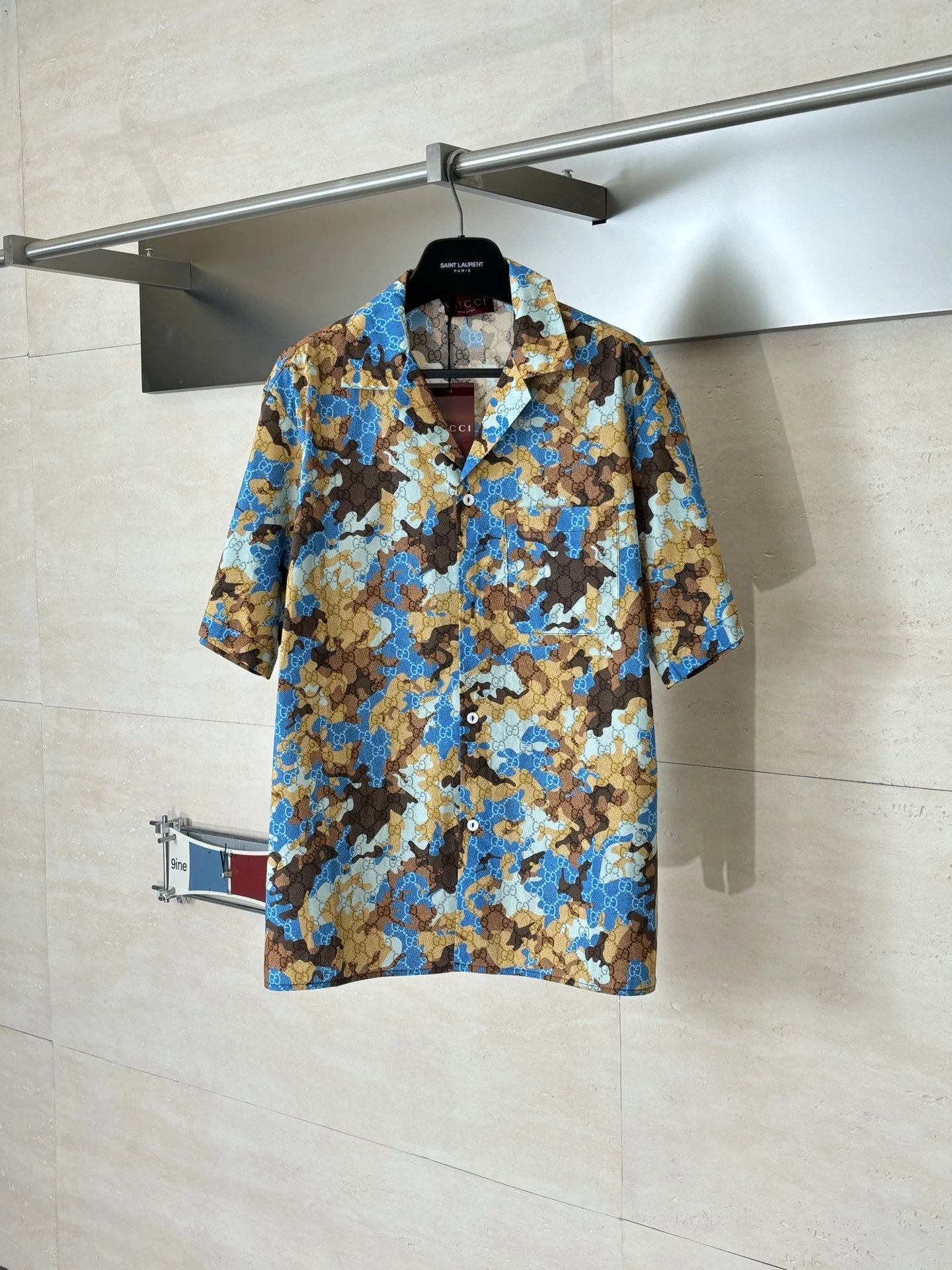 Gucci T-Shirt — 72850d96