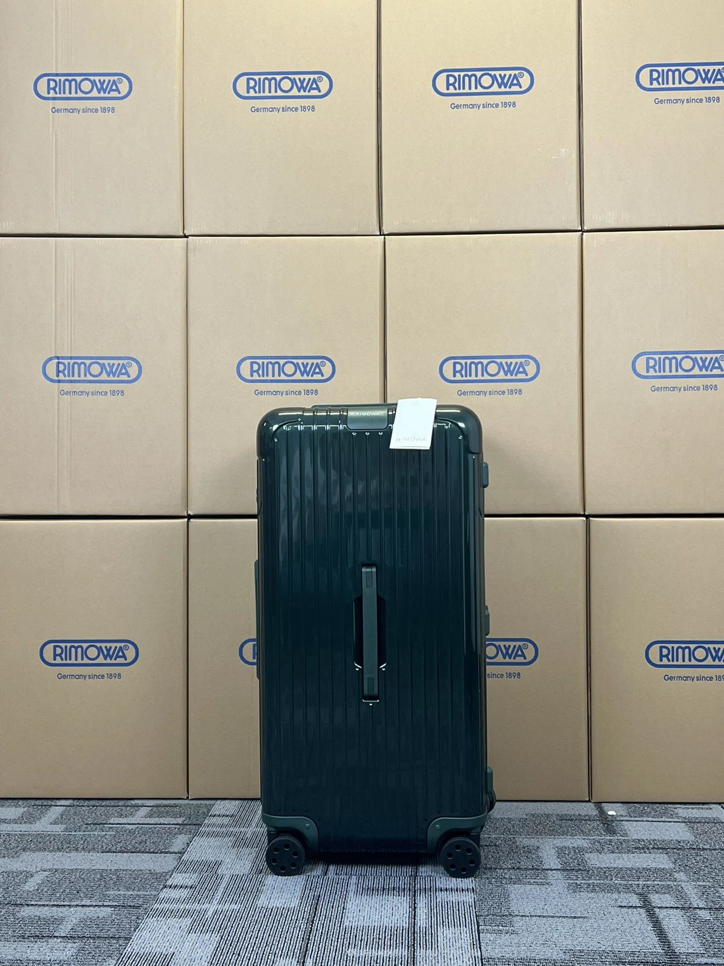 Luggage — 548df42c