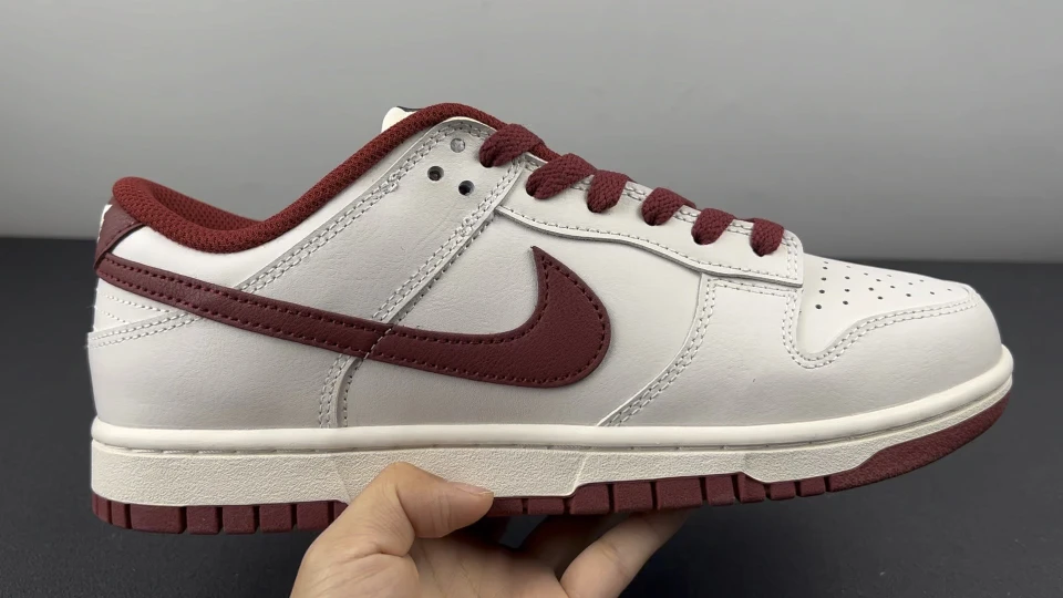 Nike Shoes — 72d1ee02