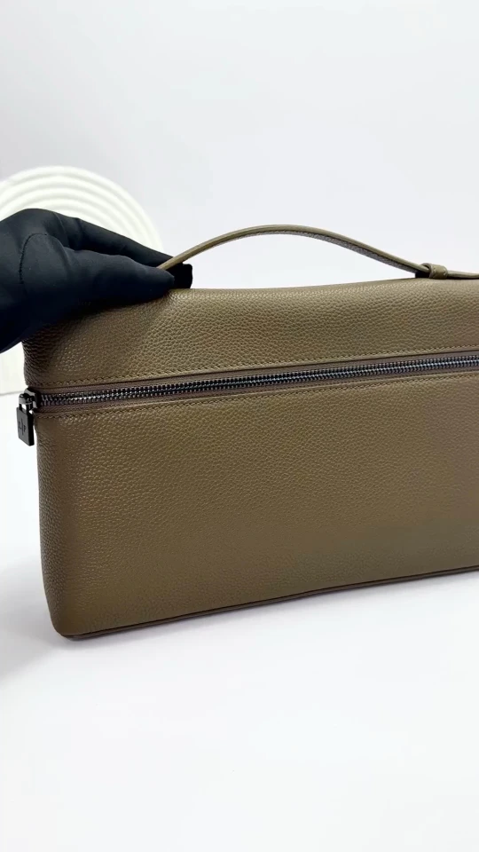 Loro Piana Handbags — 22e90e93