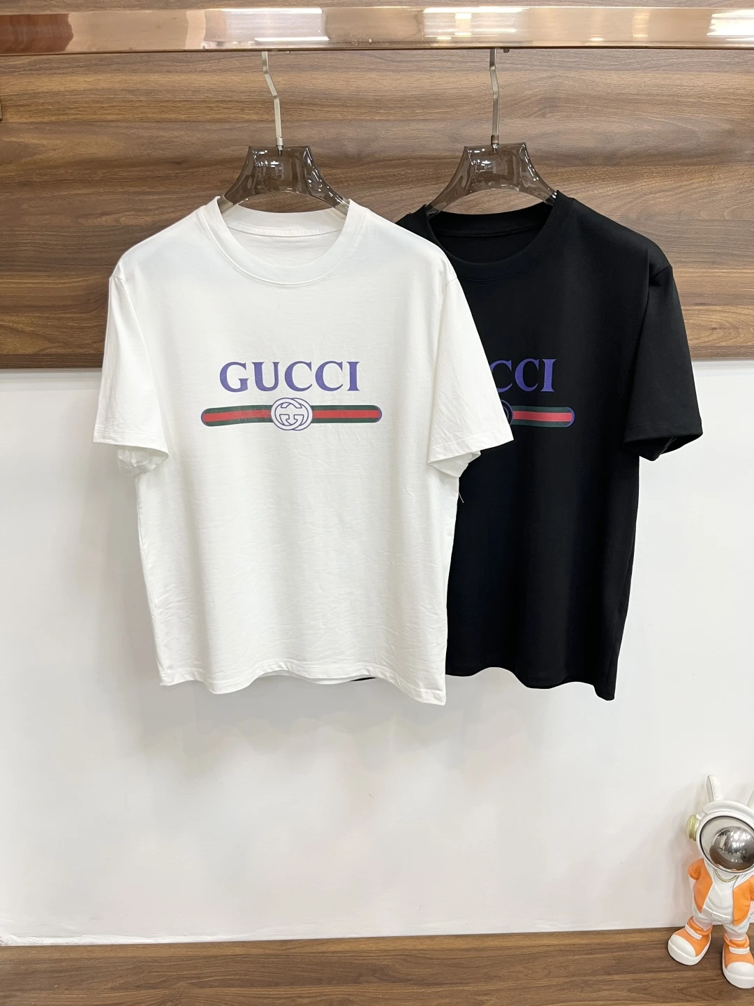 Gucci T-Shirt — 58439f51