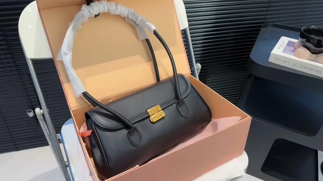 Travel Bags — c6e76faf