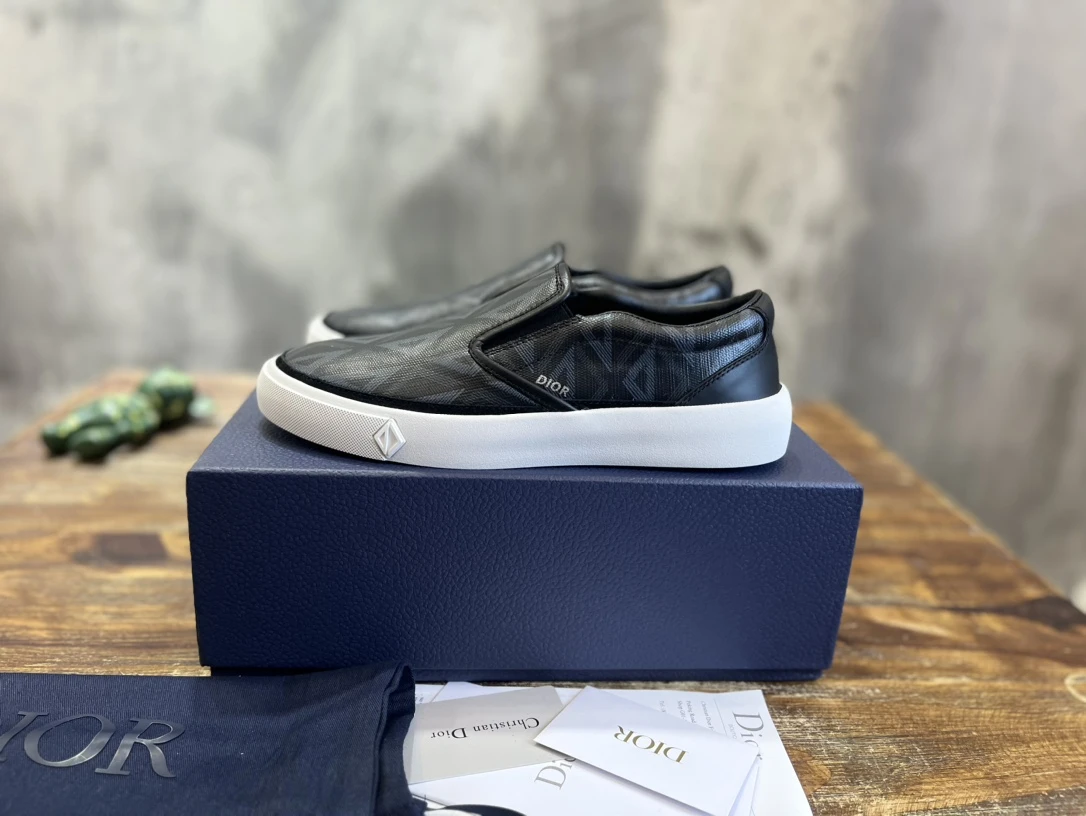 Dior Sneakers — 6ada2135