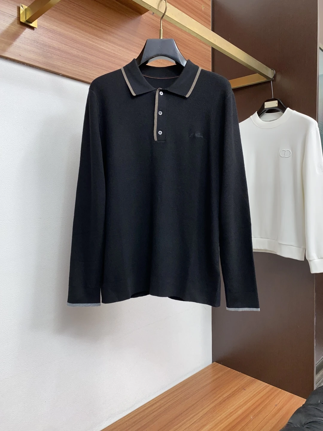 Loro Piana Clothing — 5318cd4b