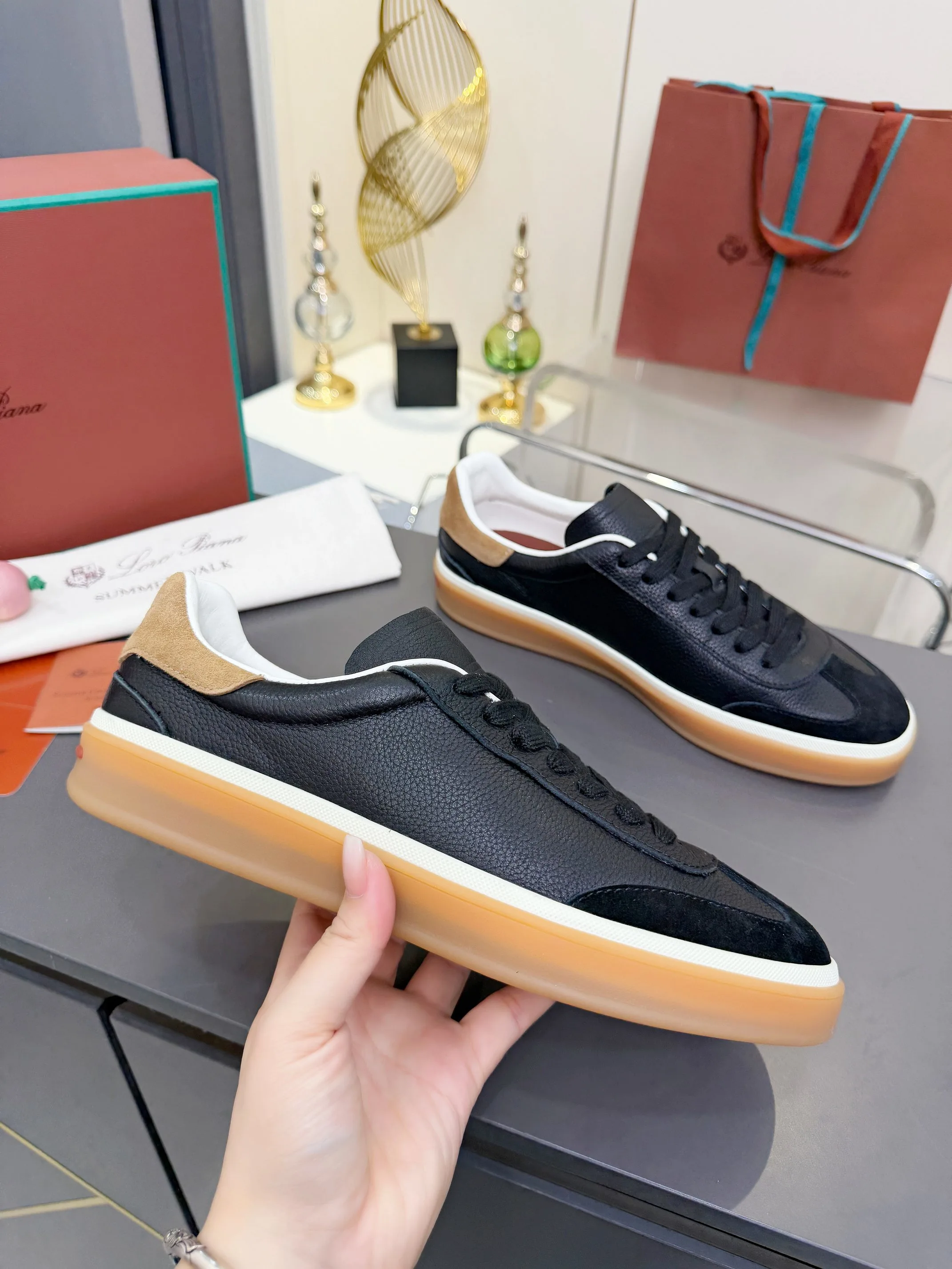 Loro Piana Sneakers — 9d95f245