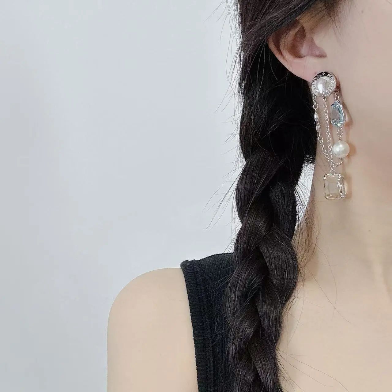 Louis Vuitton Earrings — c1d6ae7d