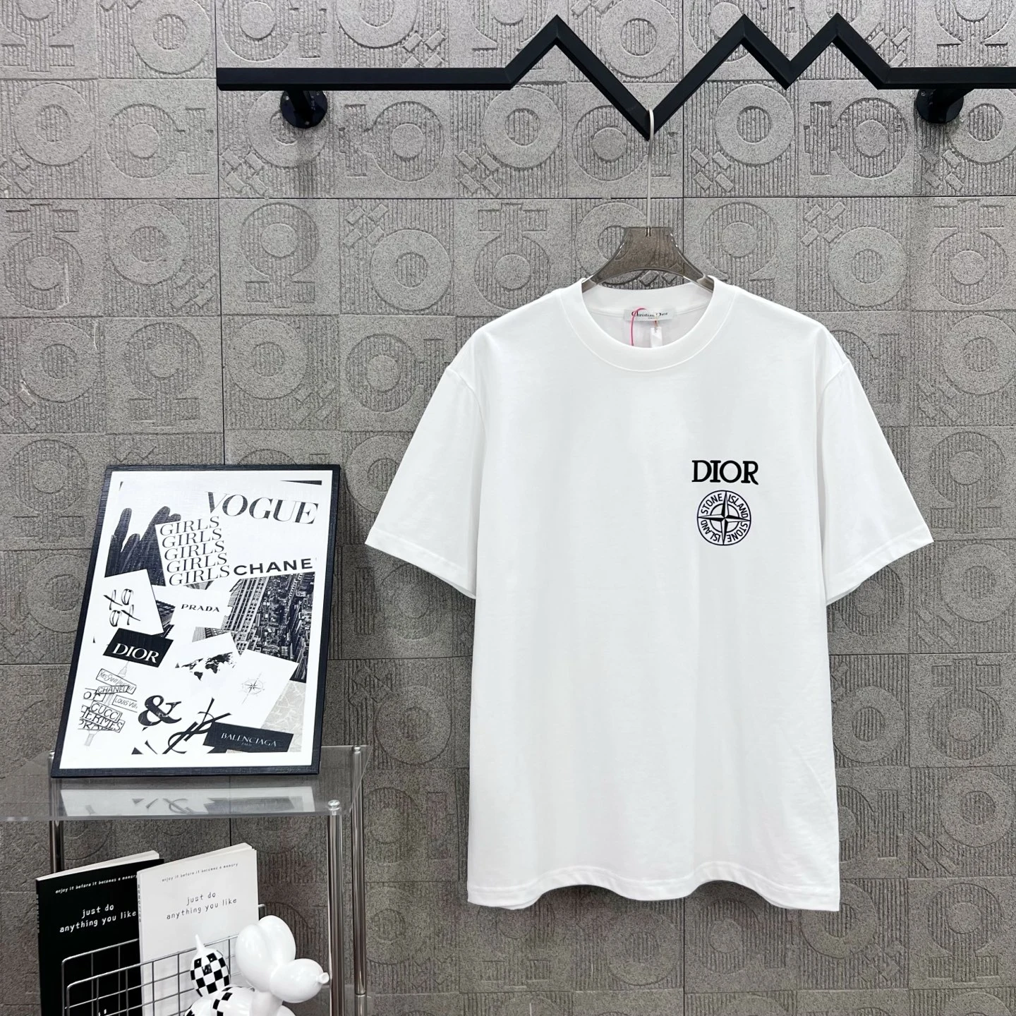 Dior T-Shirt — 919ee4f7