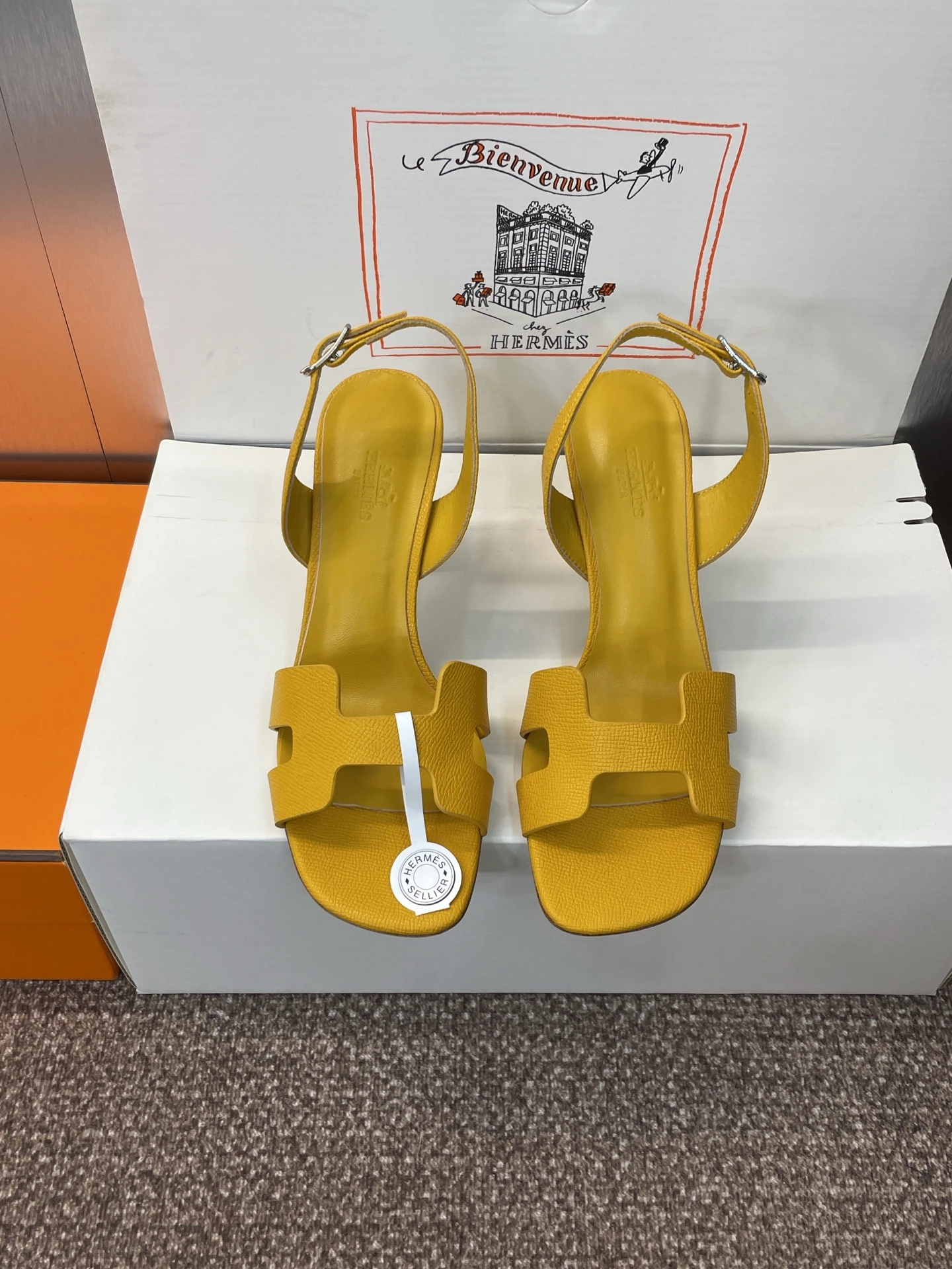 Hermès Sandals — 3d667dd1