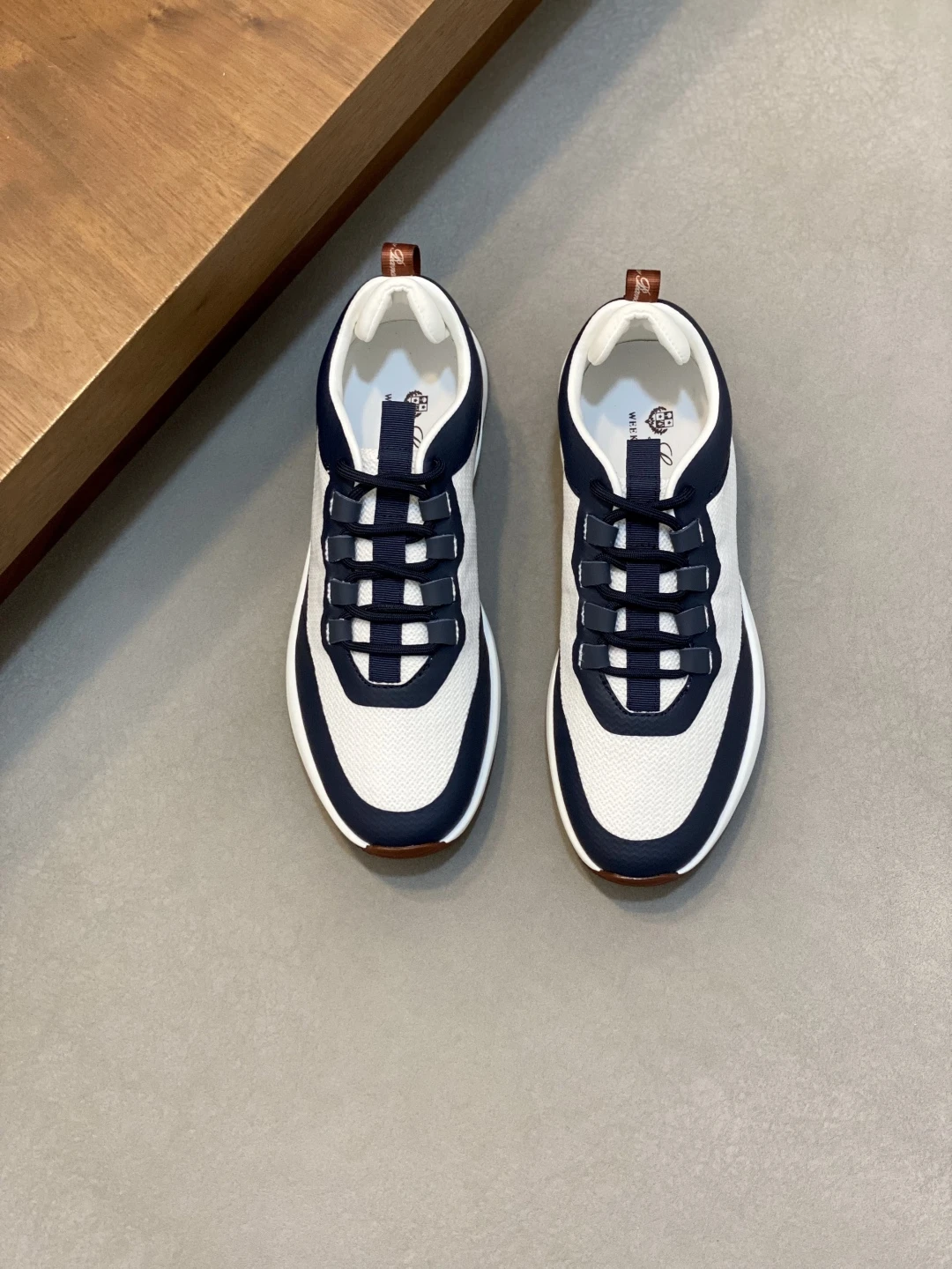 Loro Piana Sneakers — a00242ed