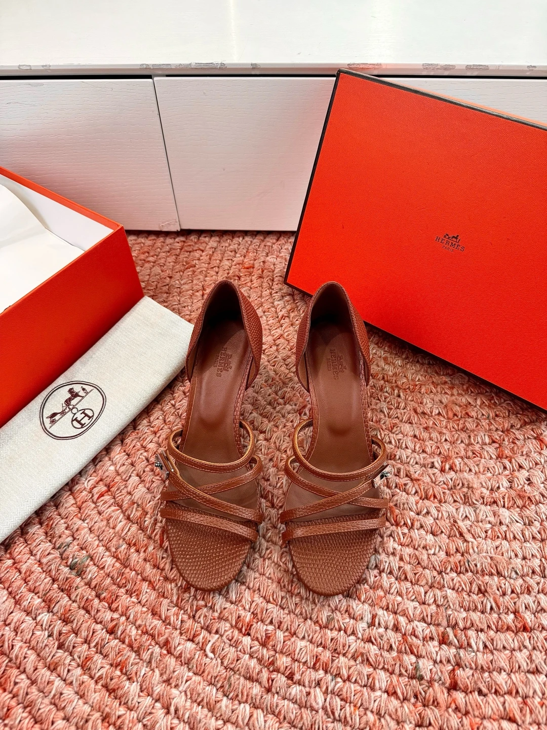 Hermès Sandals — b8e65d60
