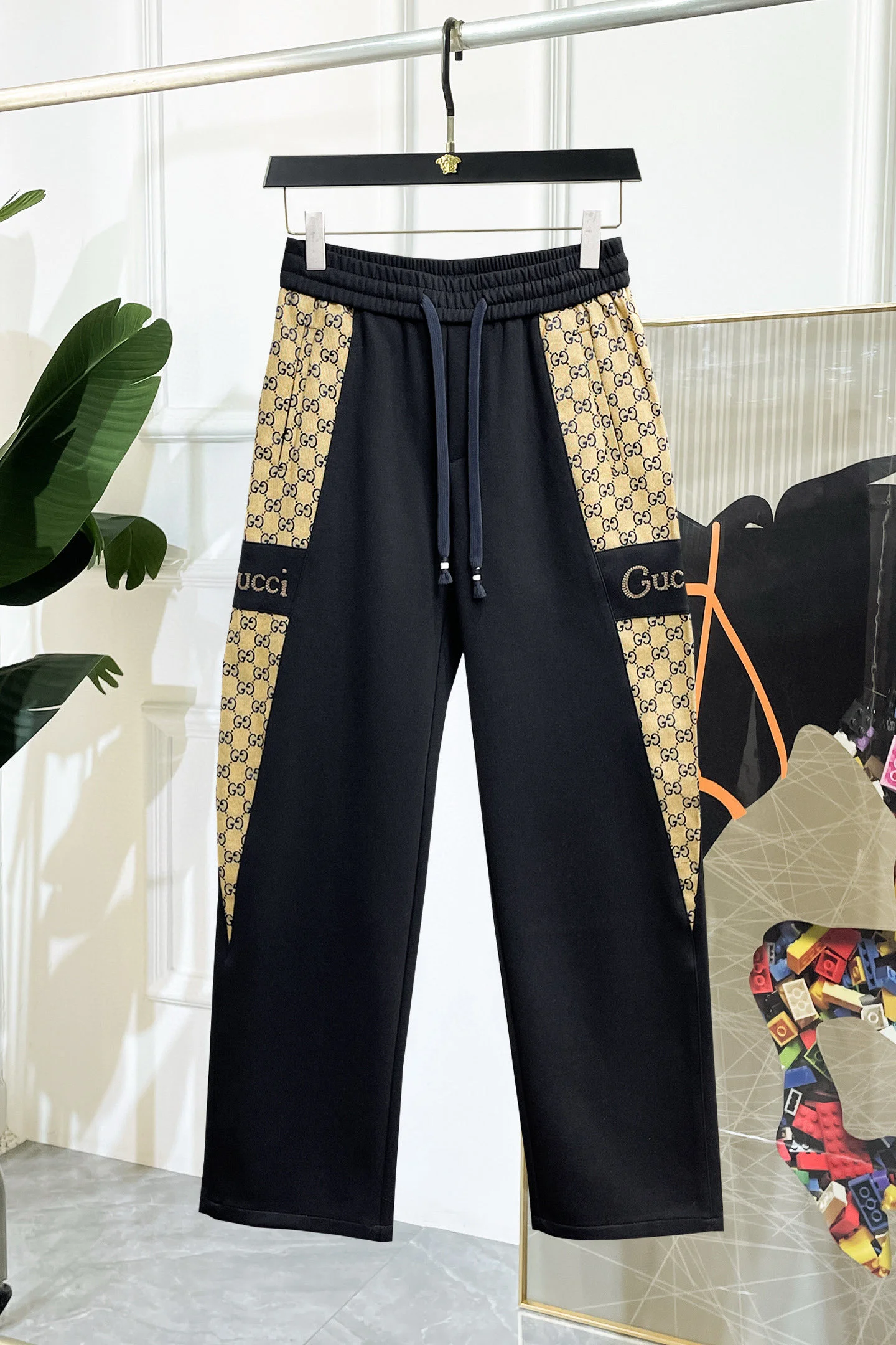 Gucci Trousers — 7c6c348e