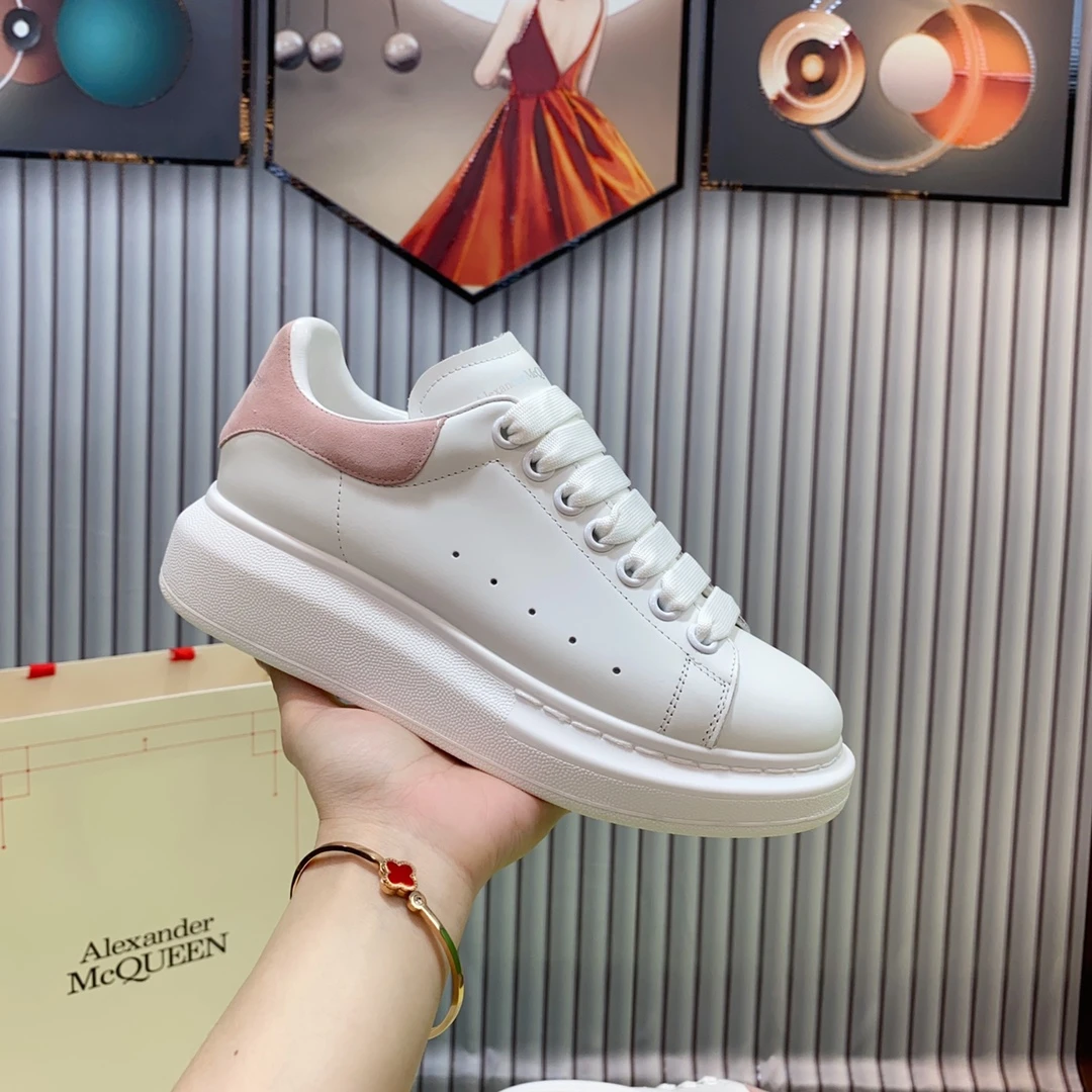 Alexander McQueen Sneakers — b7979ea8