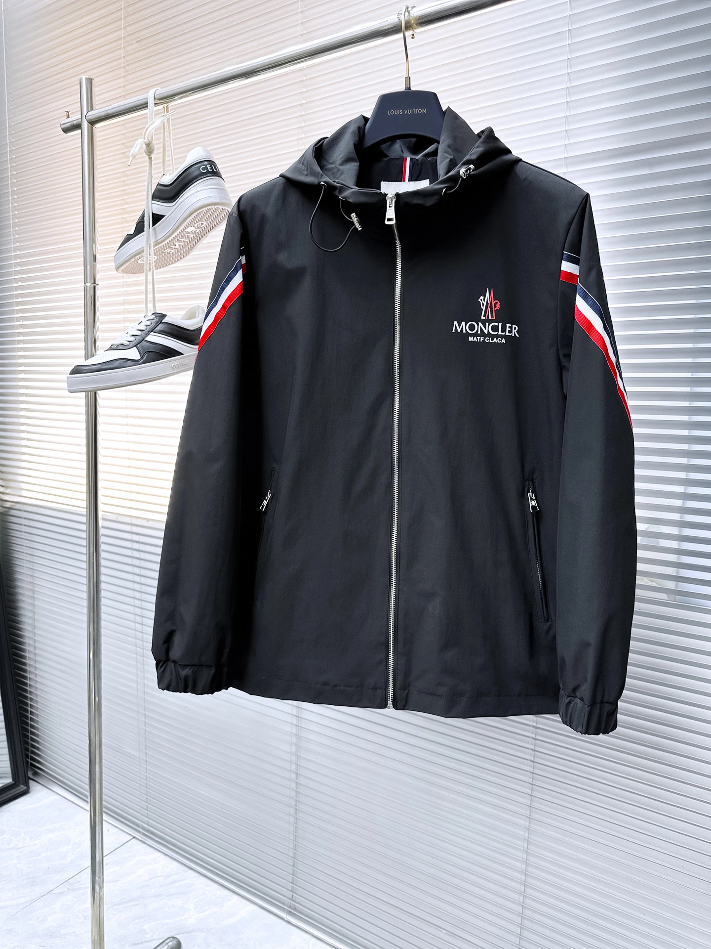 Moncler Jackets — ca3a5750