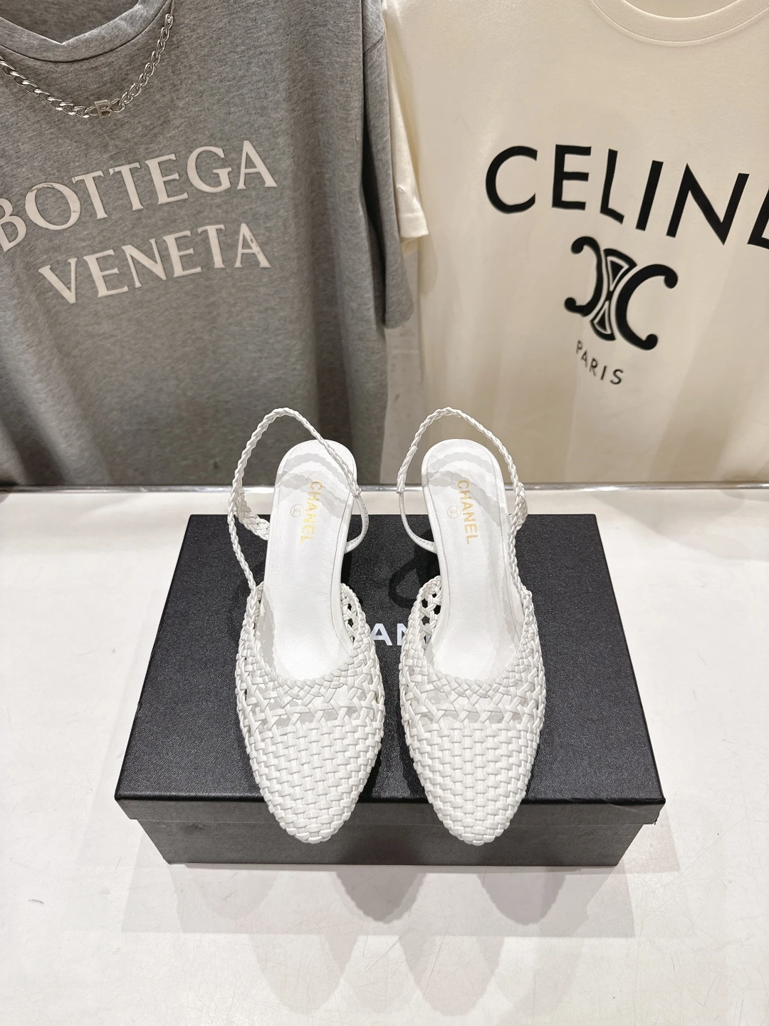 Chanel Sandals — 205396de