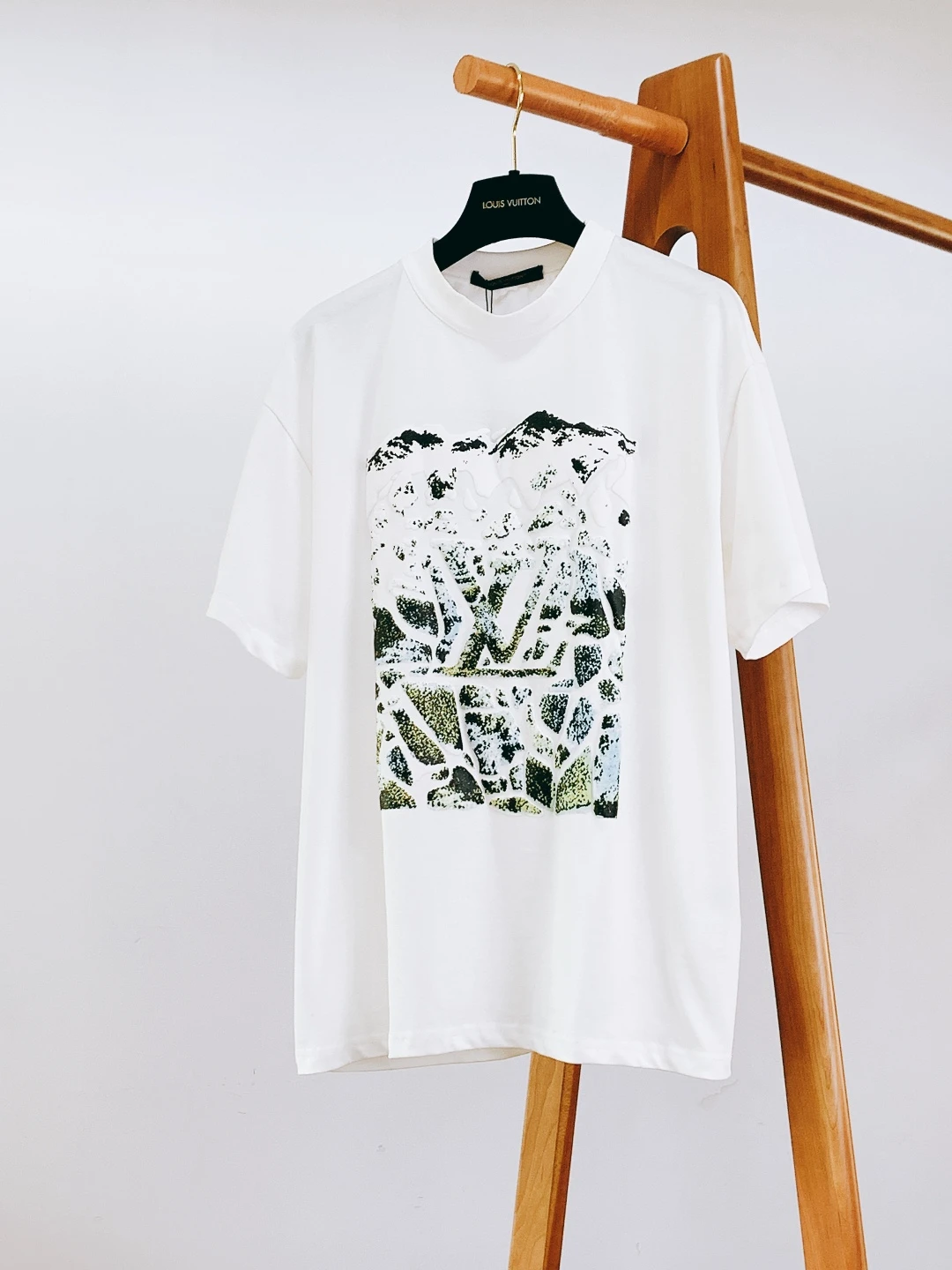 Louis Vuitton T-Shirt — 059723ef