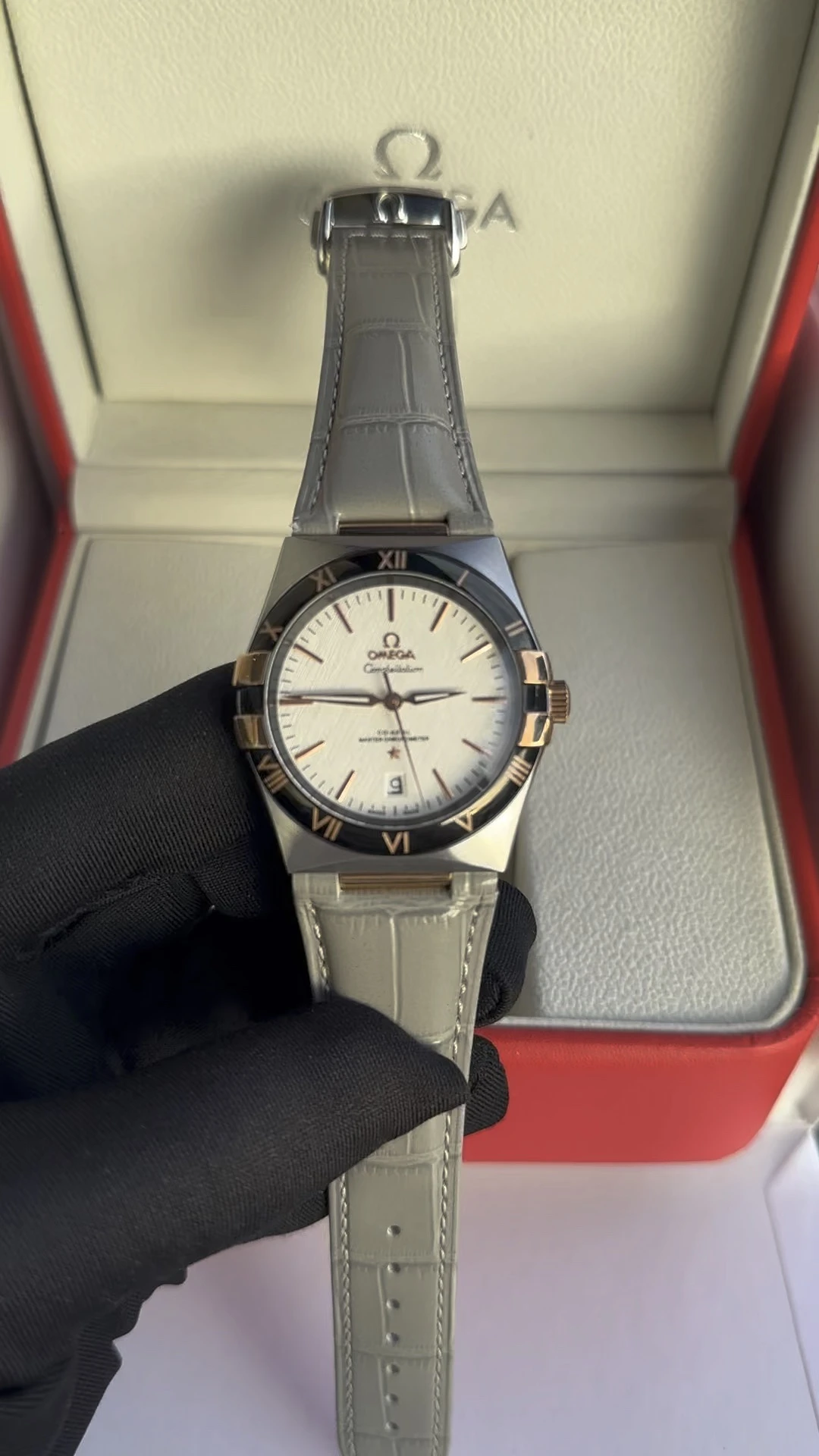 Omega Watch — 3f5119ab