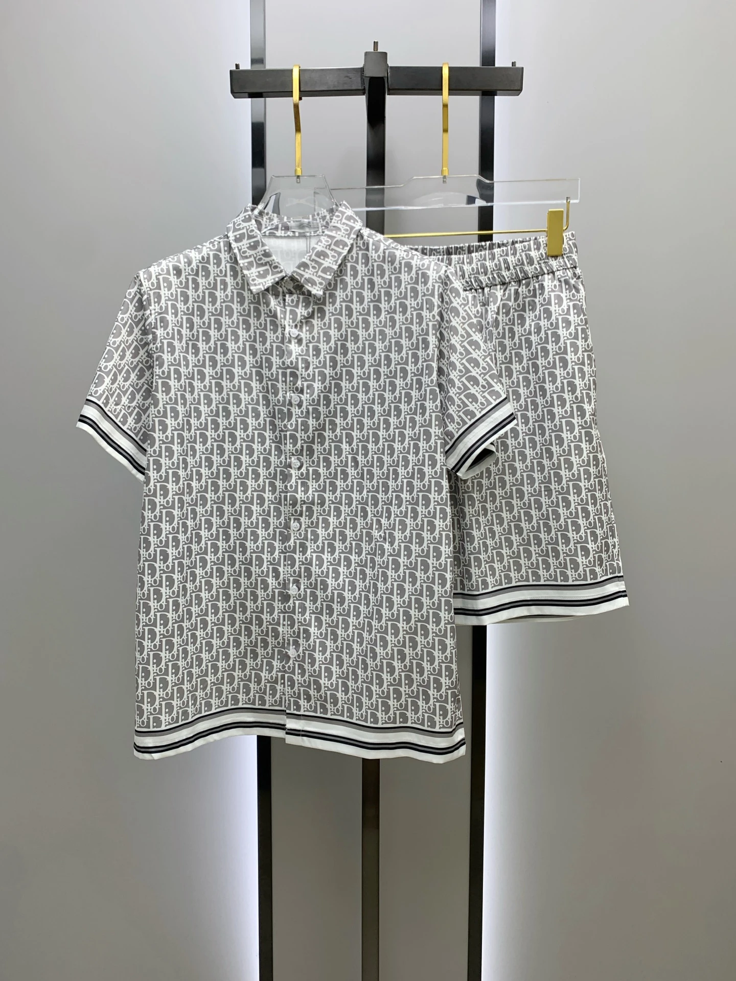 Dior T-Shirt — b759f1c5