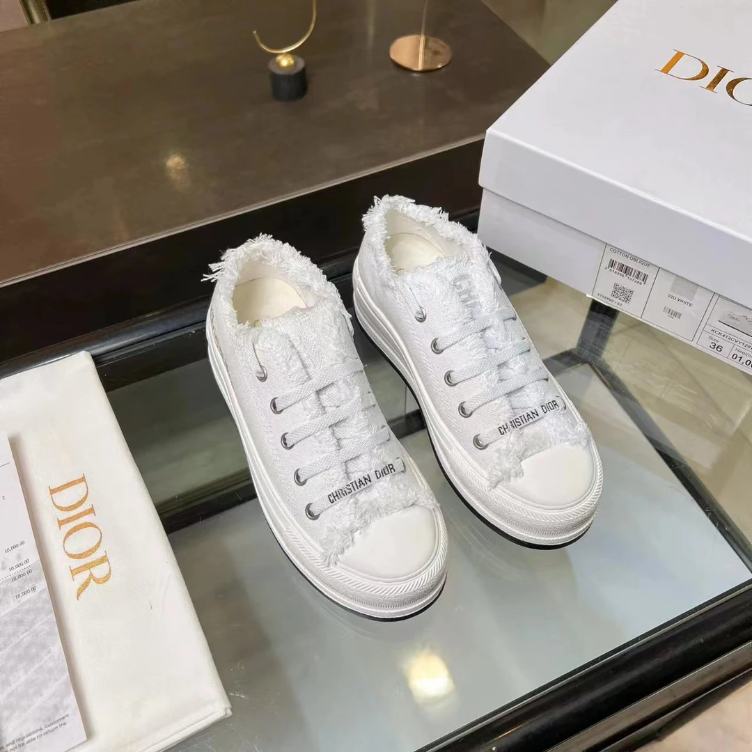 Dior Sneakers — ba433b95