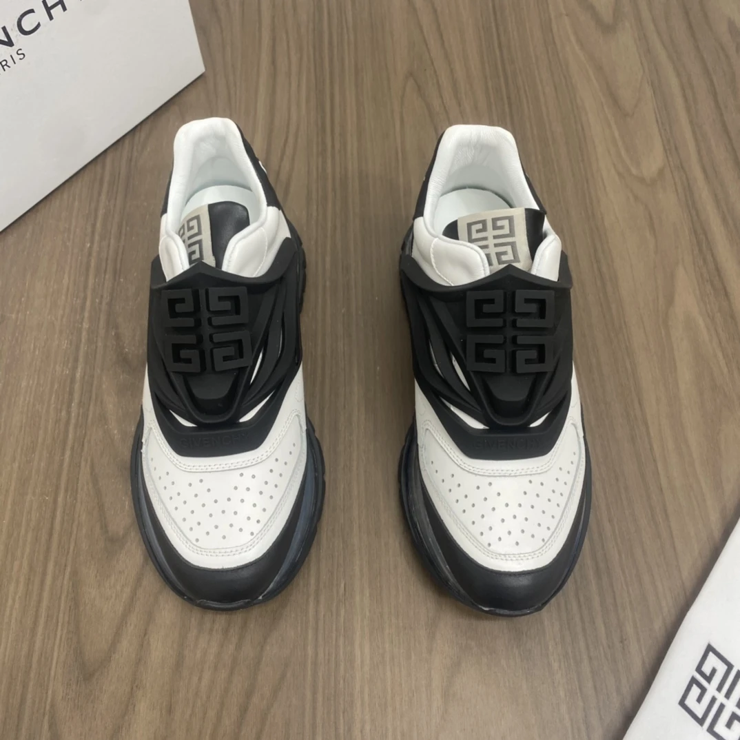 Givenchy Shoes — 169744ba