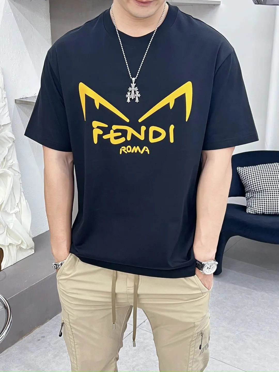 Fendi T-Shirt — c91b4406