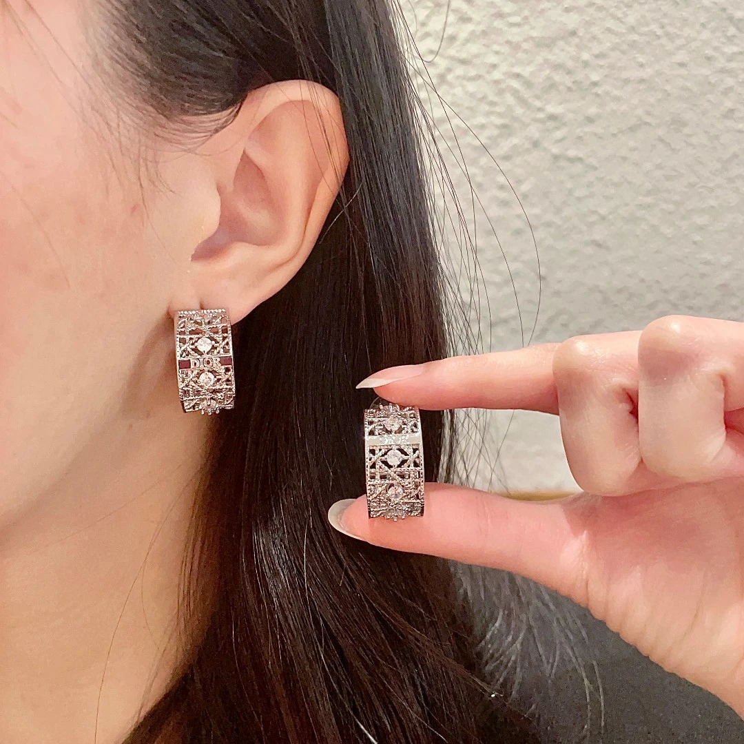 Dior Jewellery — 51f17ed9