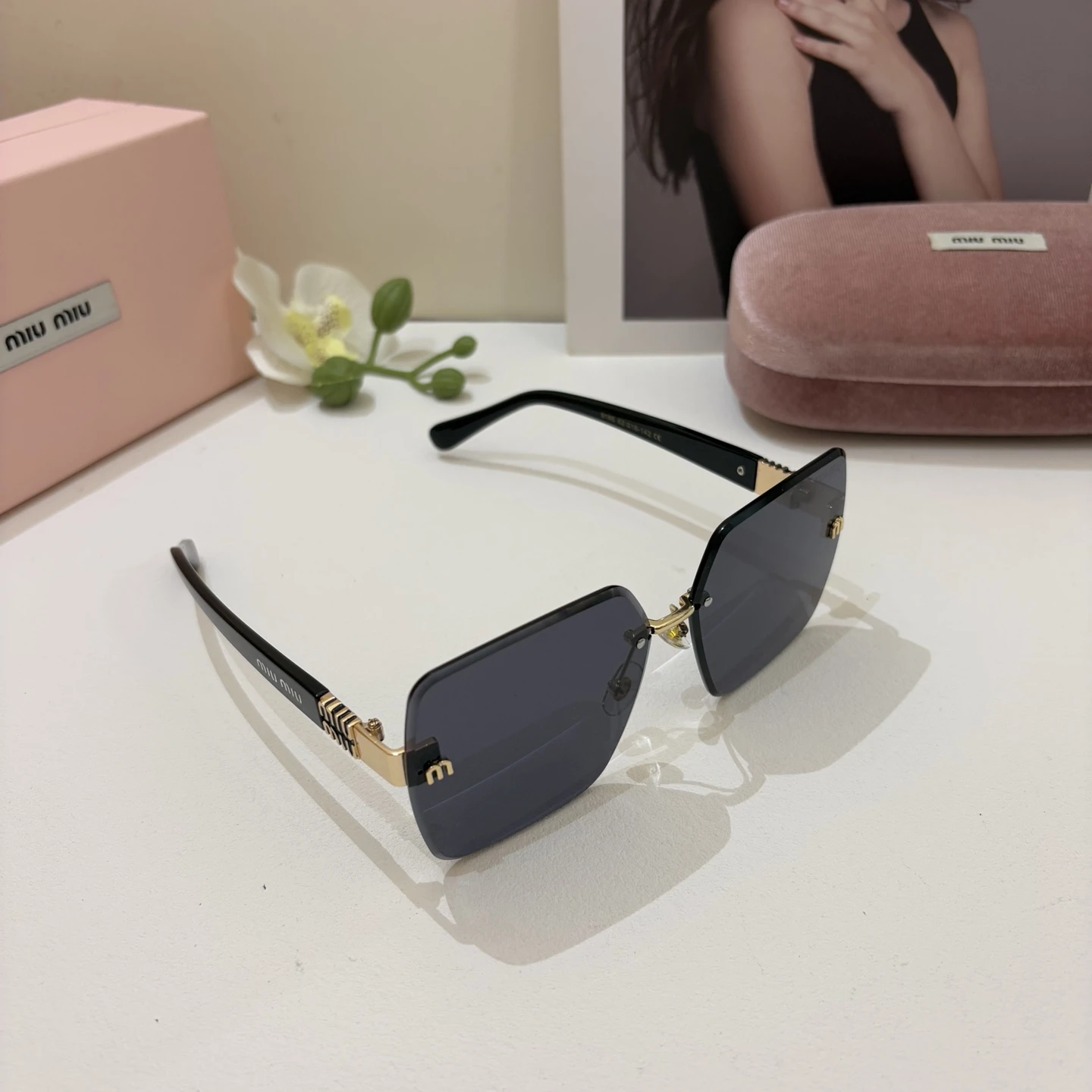 Miu Miu Eyewear — ccde45f3