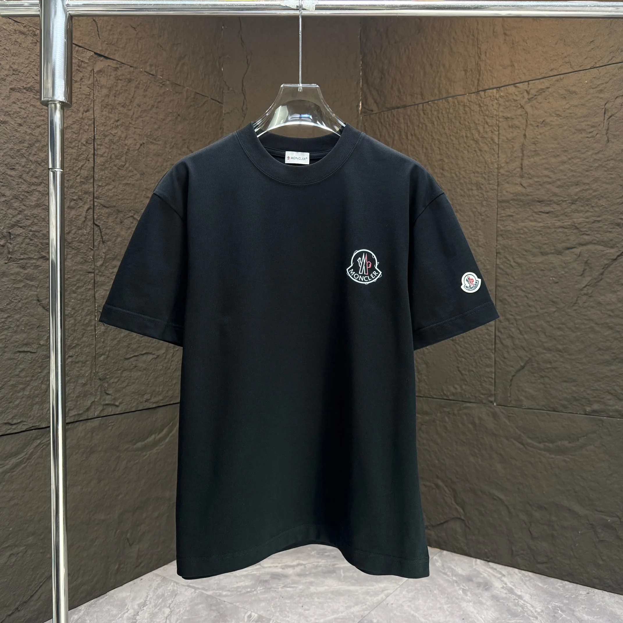 Moncler T-Shirt — b6c67b9a