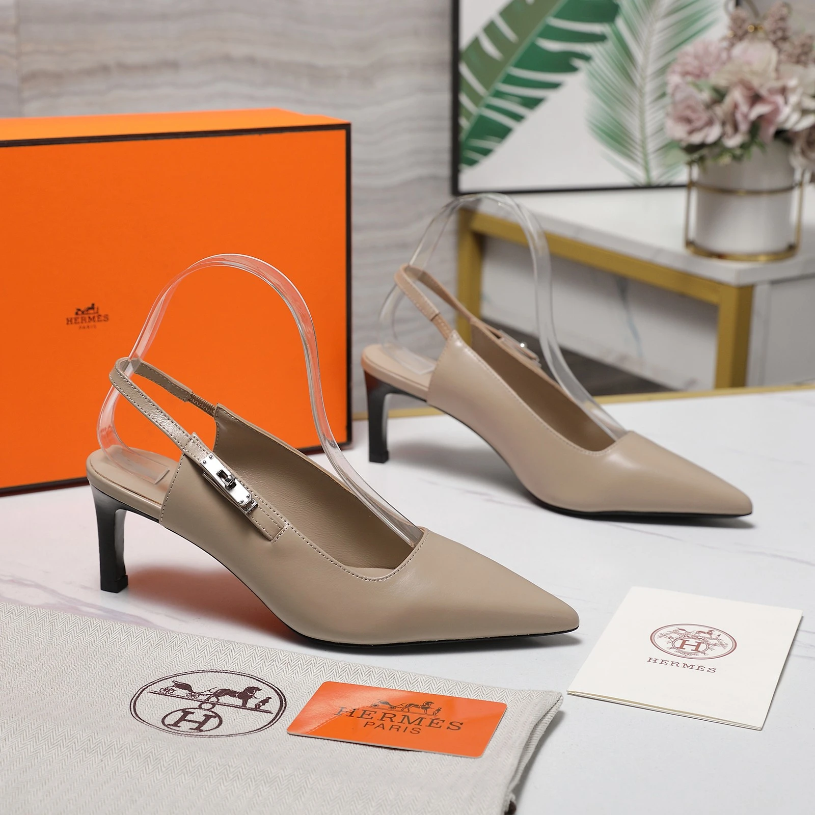Hermès Sandals — 900a19b2