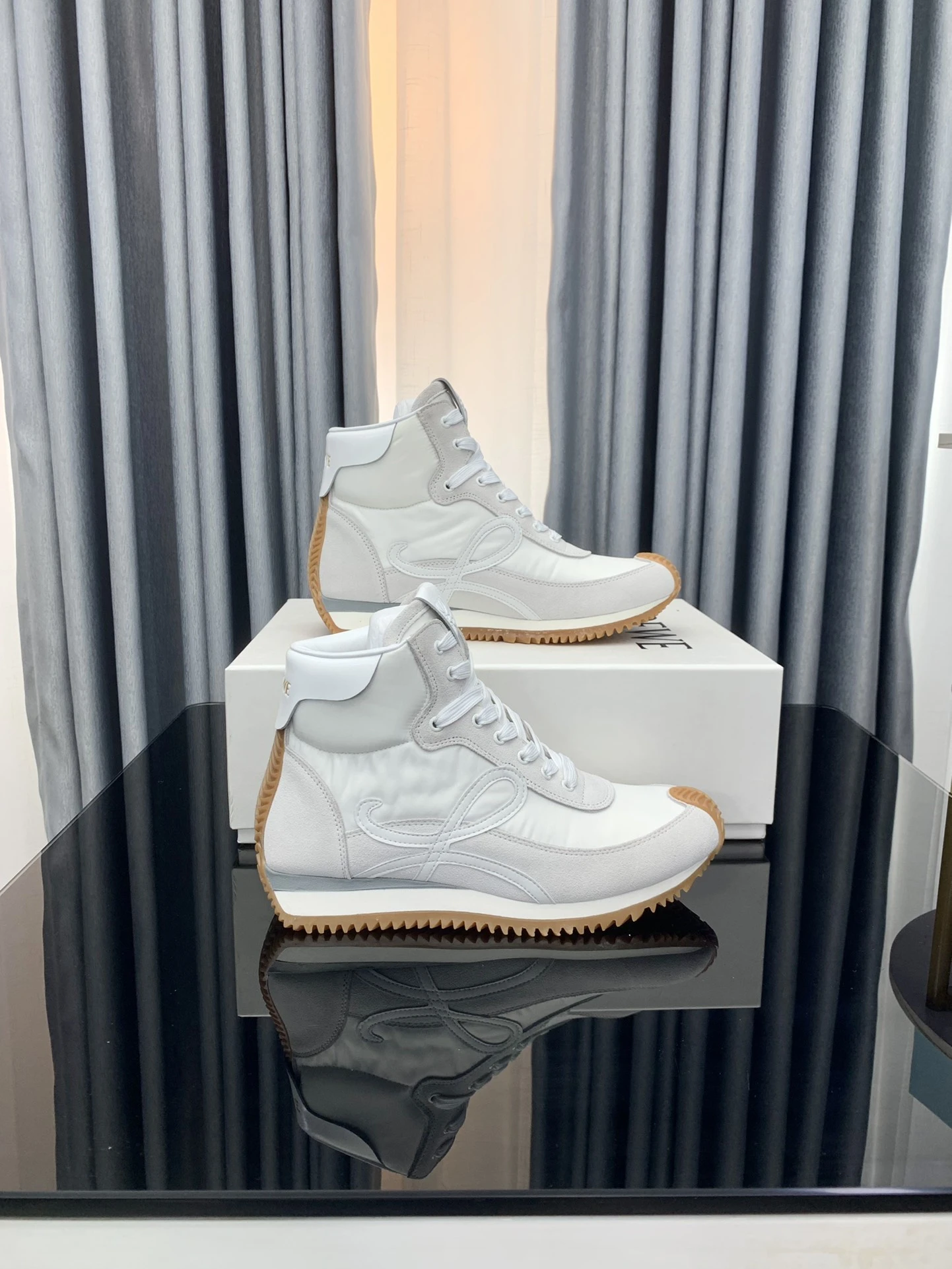Loewe Sneakers — e53ba410