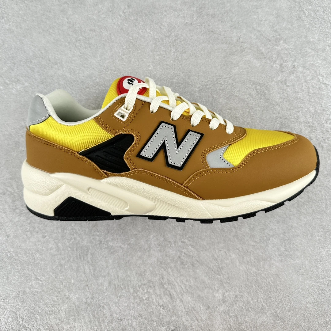 New Balance Sneakers — 9b7b5665