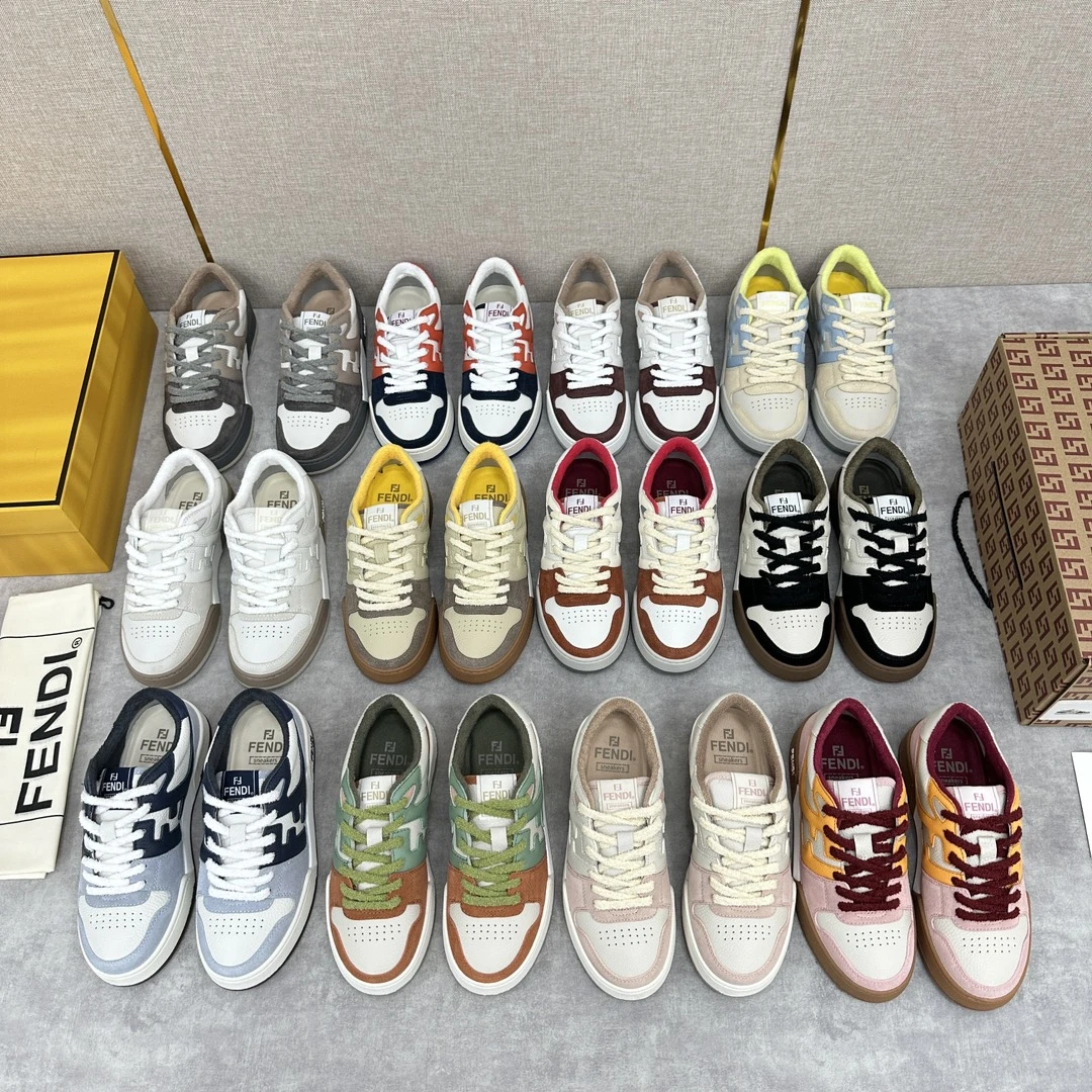 Fendi Sneakers — 09ba550c