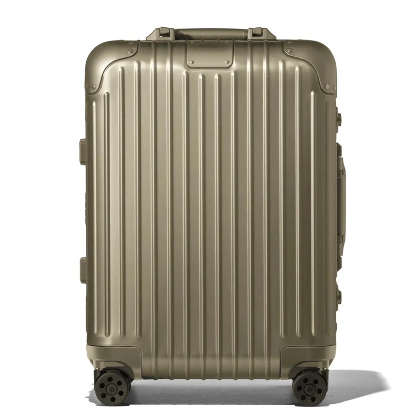 Rimowa Luggage — ef1de08f