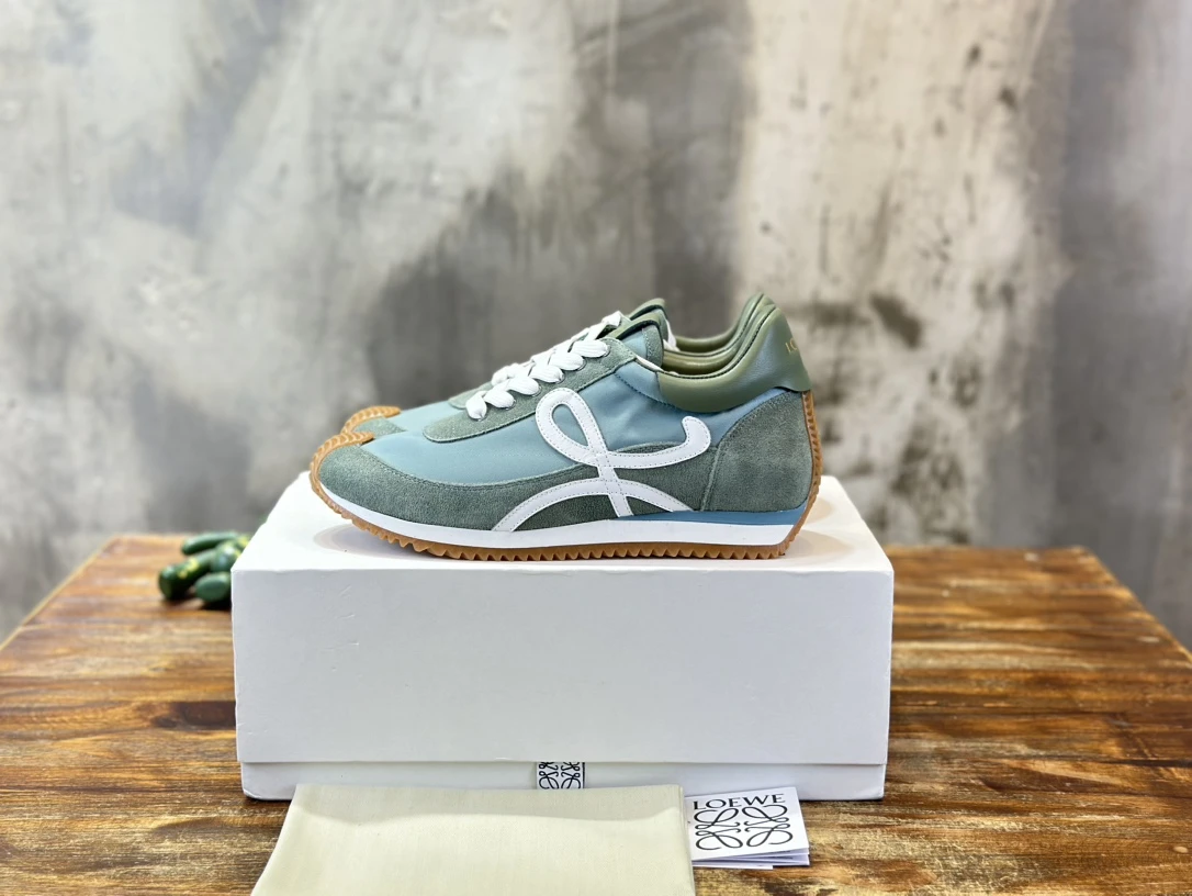 Loewe Sneakers — a9b1e4a5
