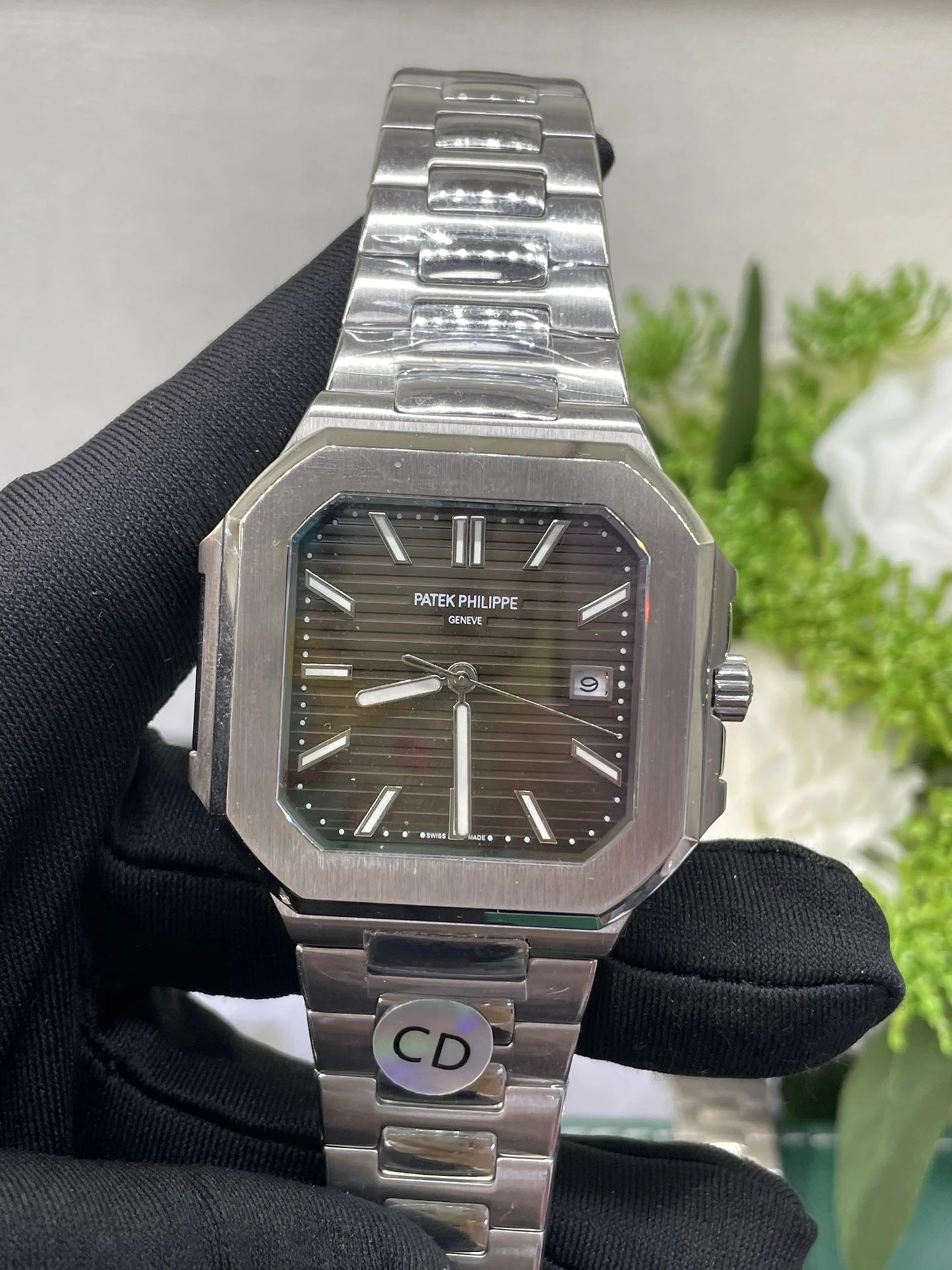 Patek Philippe Watch — 333b42f3