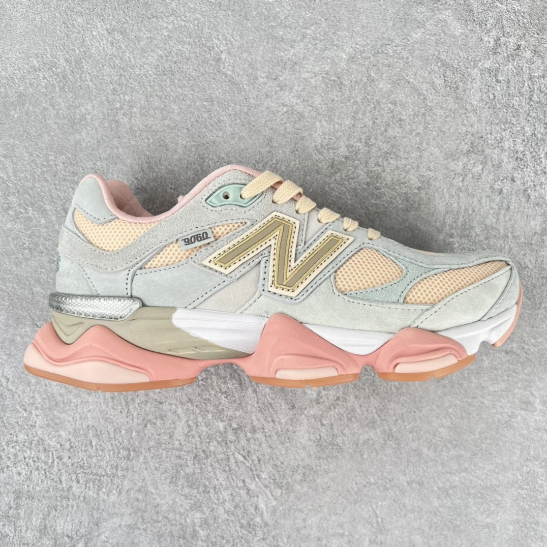 New Balance Sneakers — eed731c9